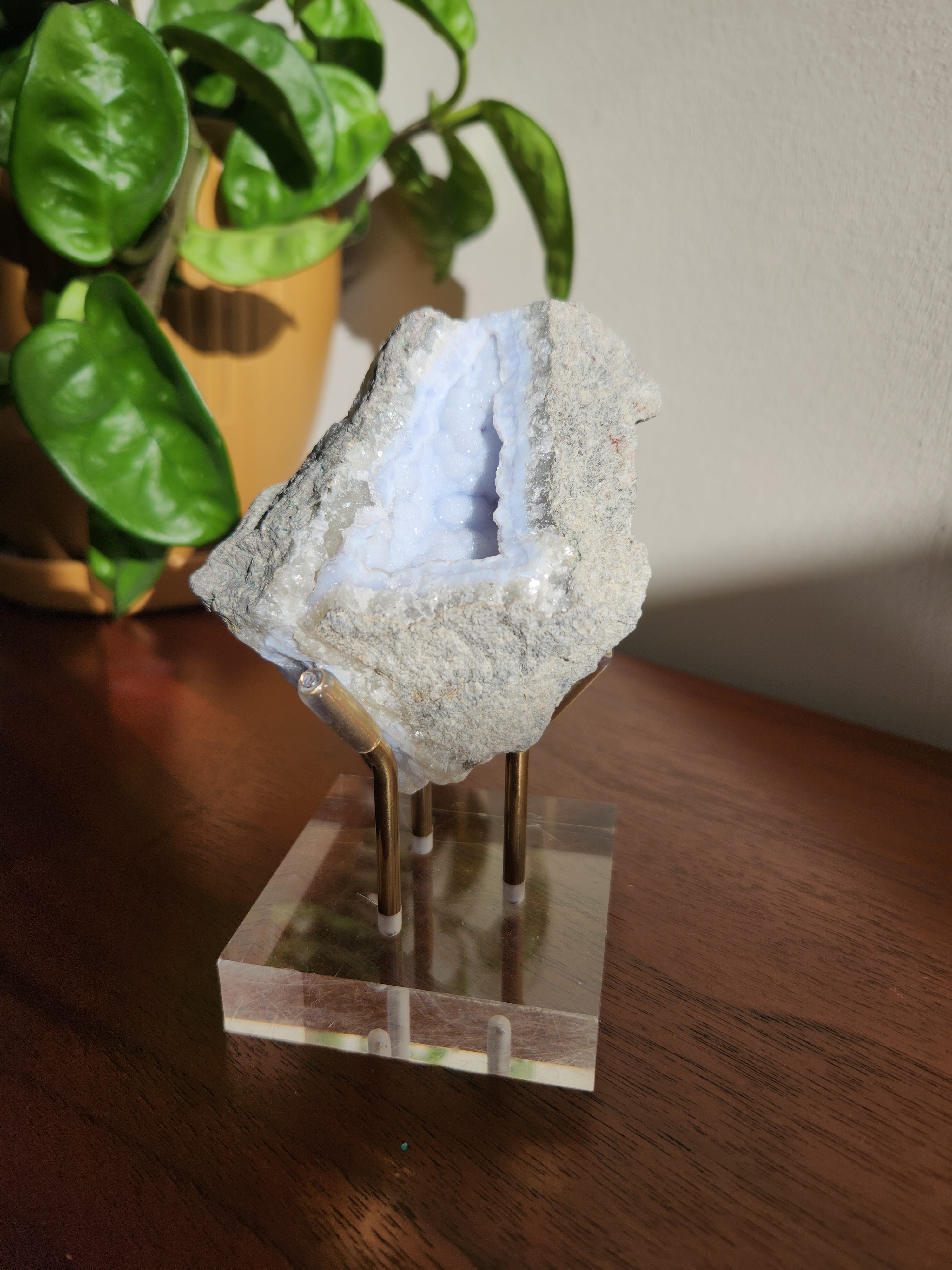 Blue Lace Agate Display 002
