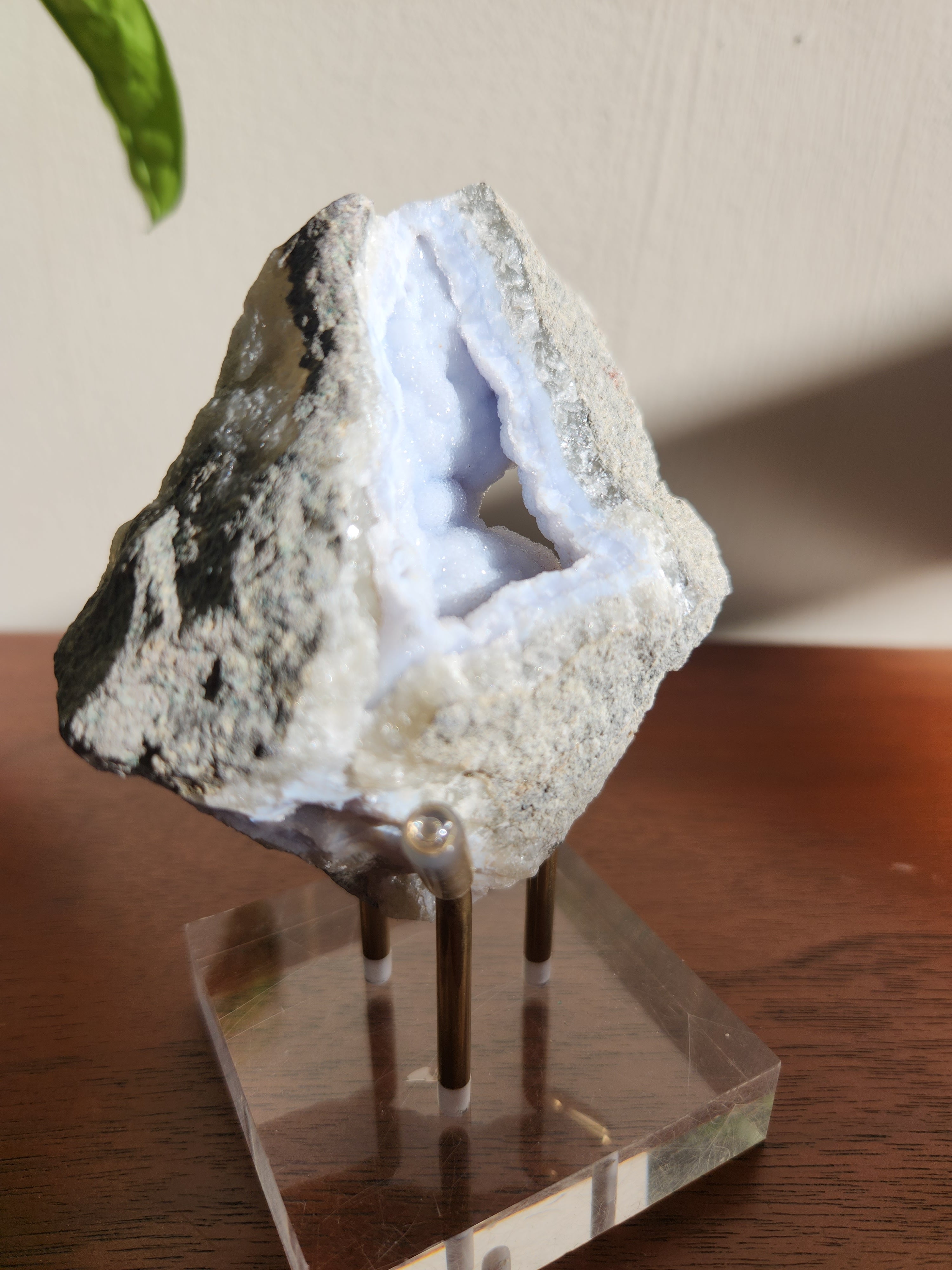 Blue Lace Agate Display 002