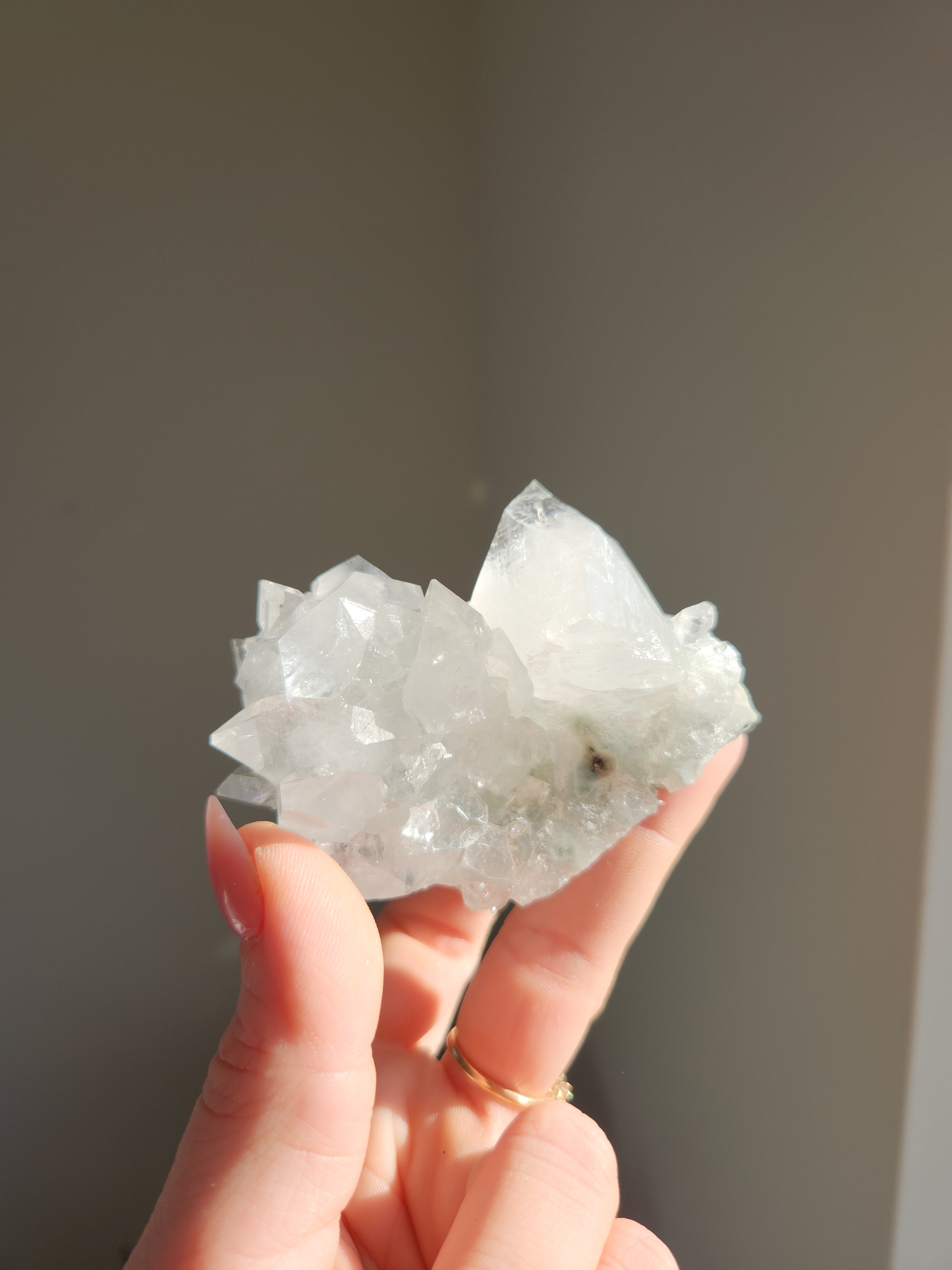 Apophyllite | 029