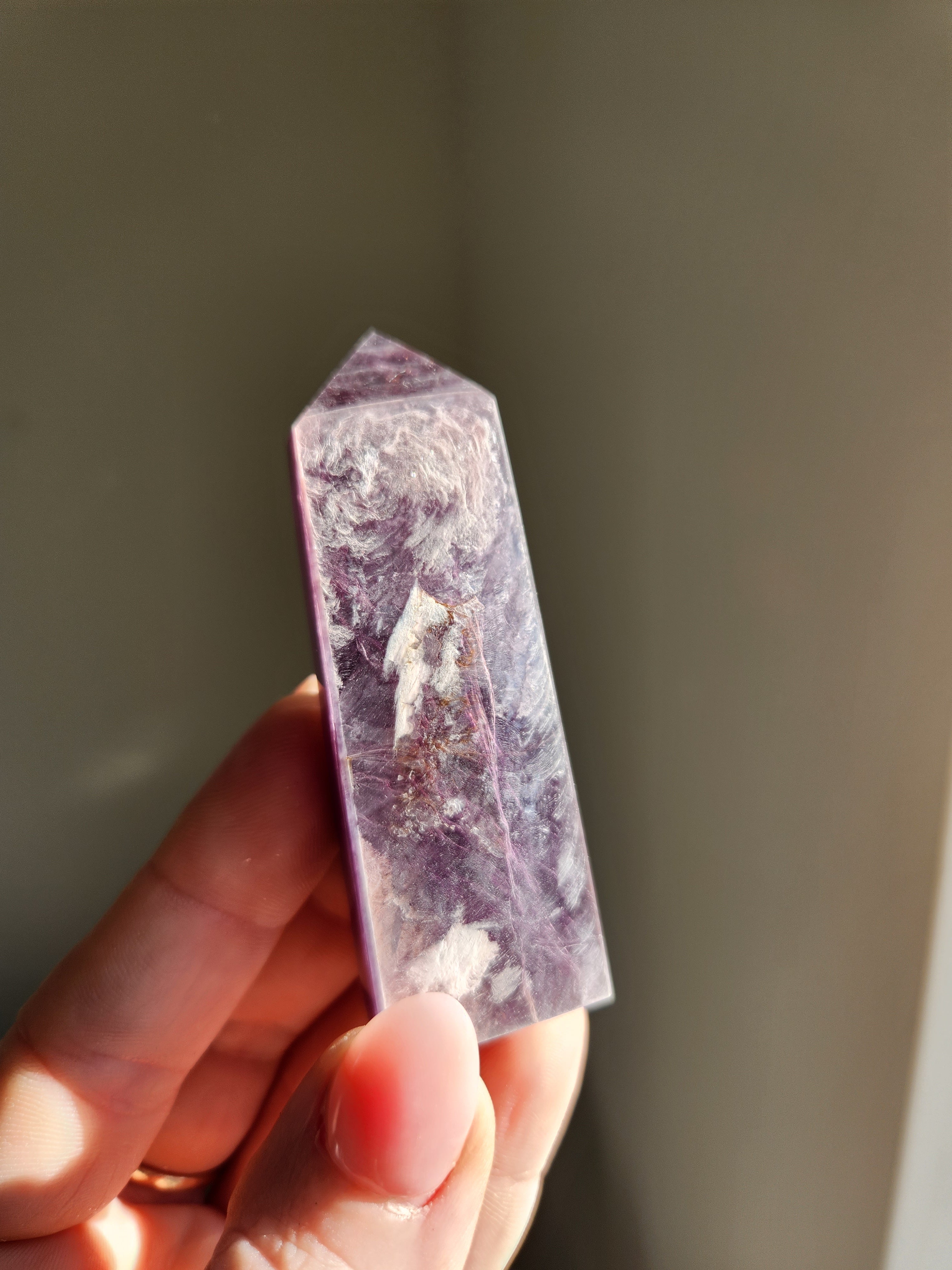 Gem Lepidolite Tower 004