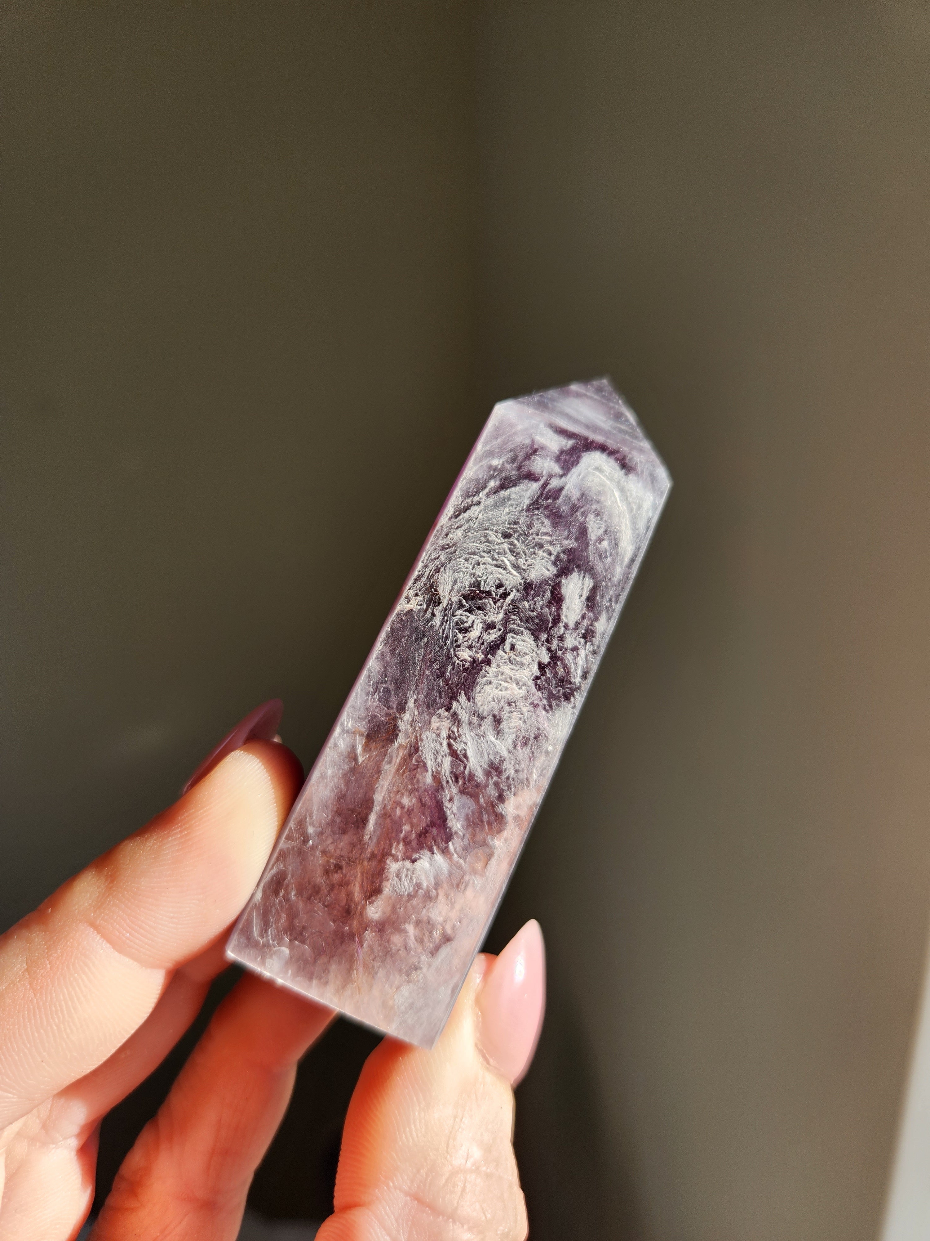 Gem Lepidolite Tower 002