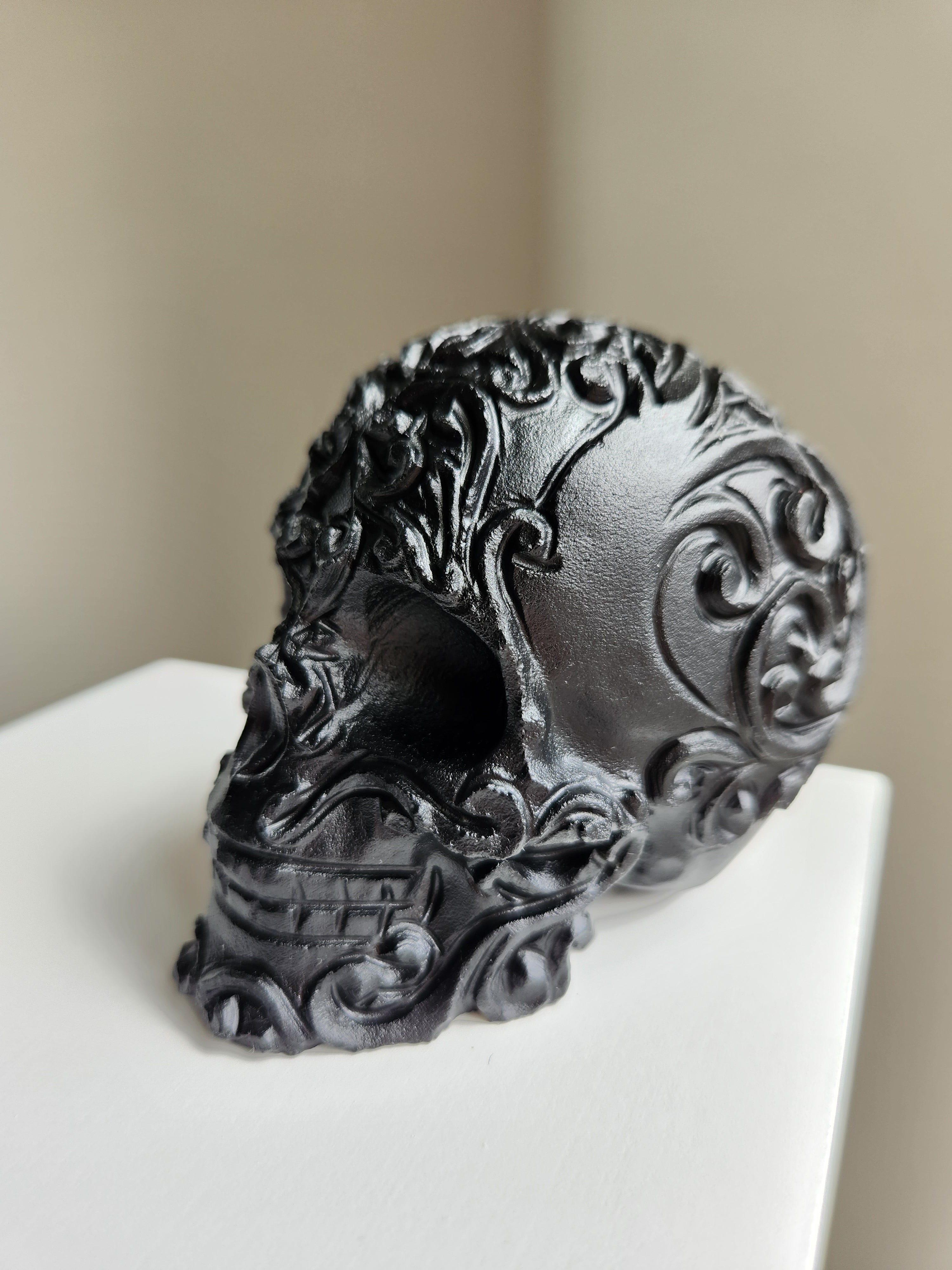 Obsidian Carved Skull