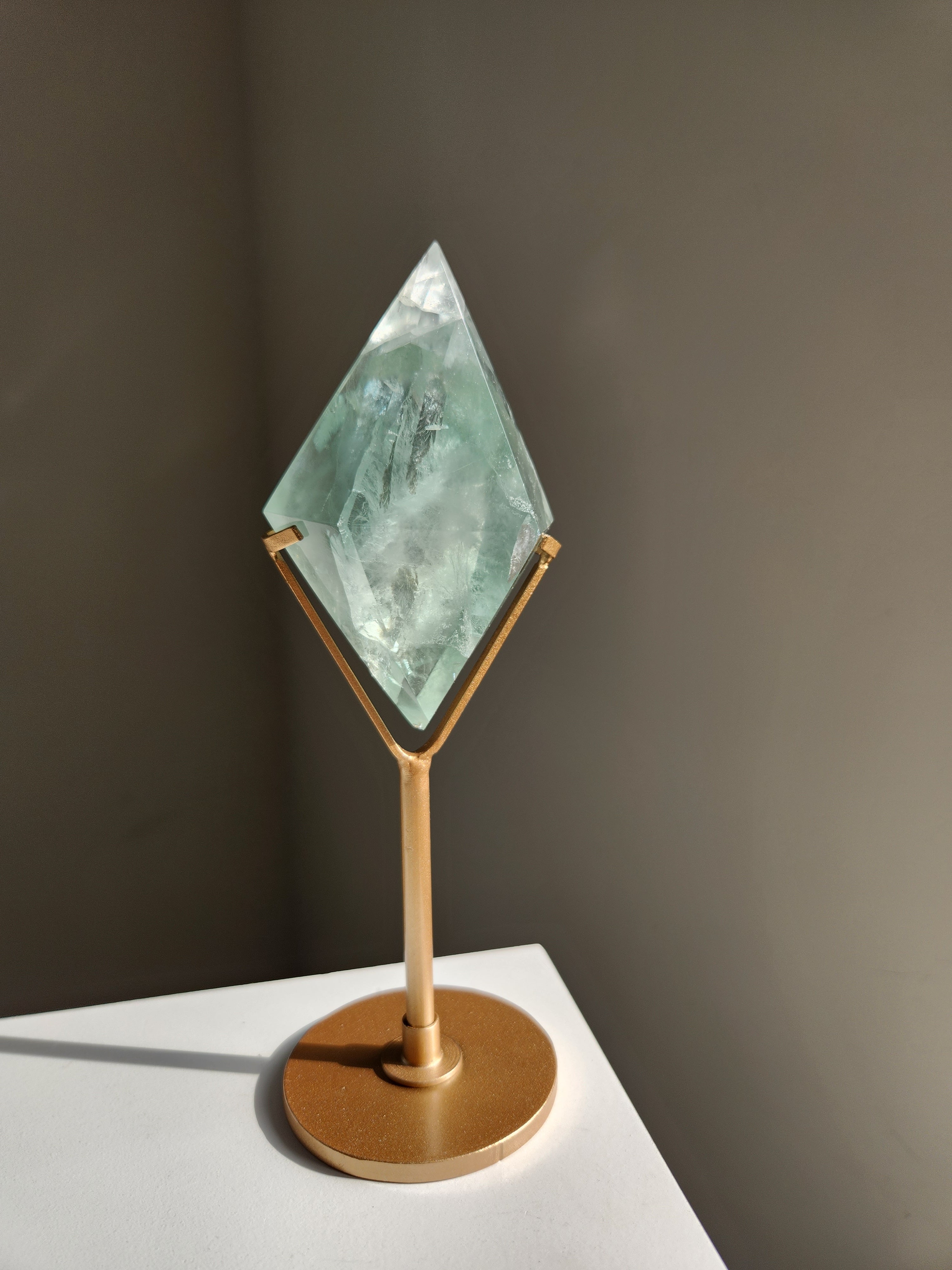 Fluorite Diamond 009