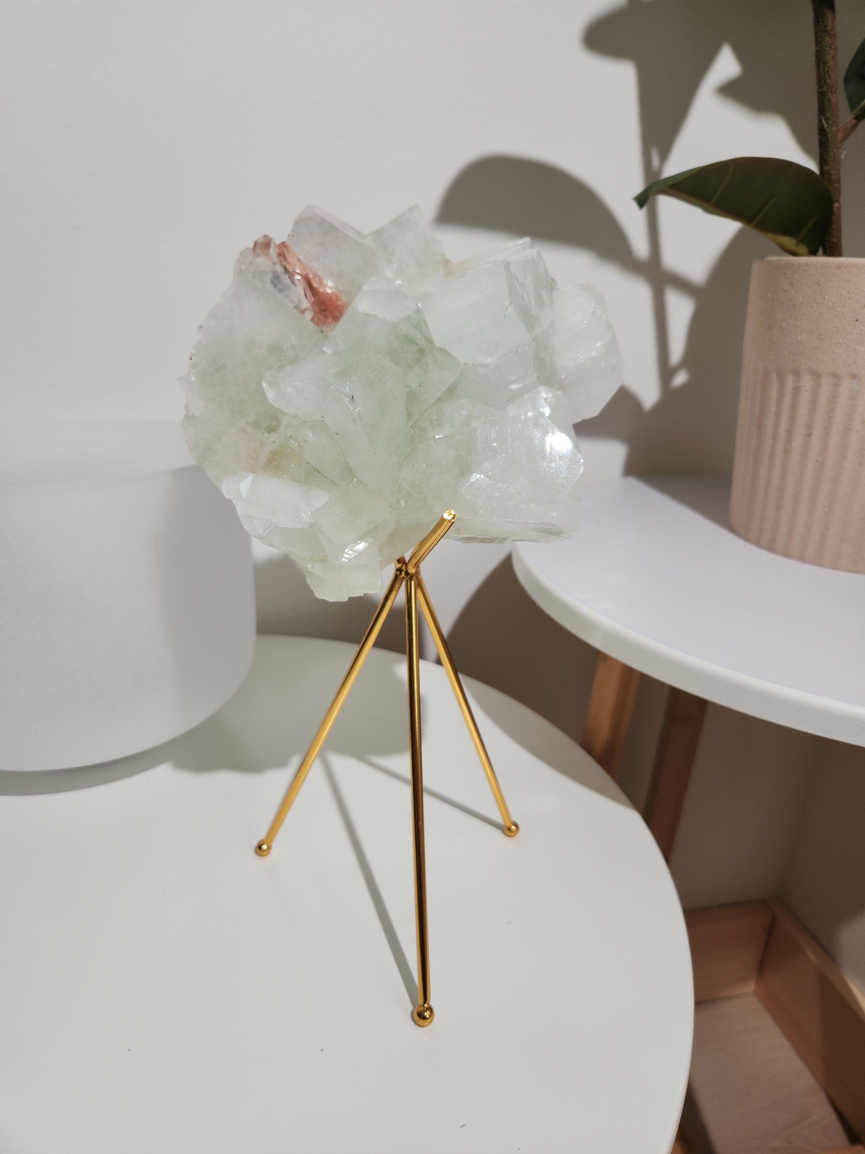 Chunky Apophyllite 002