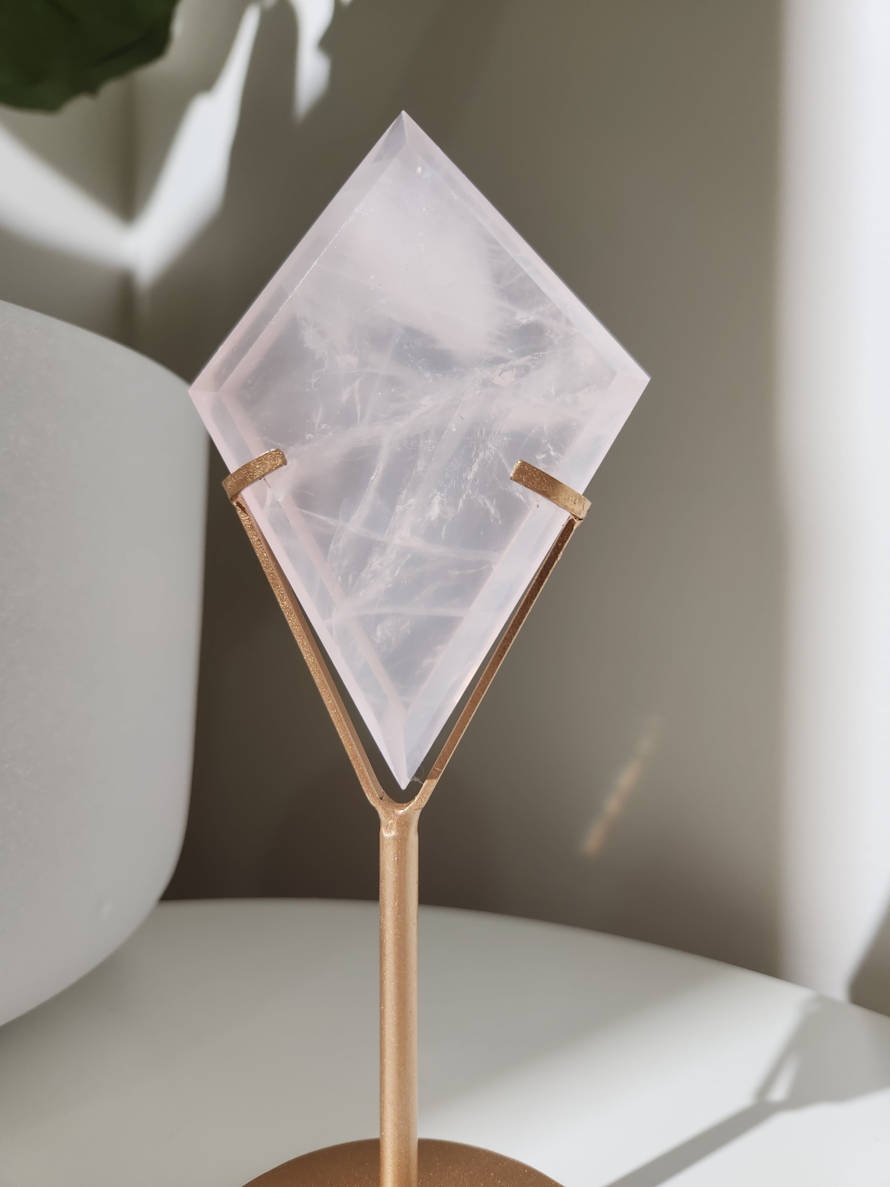 Rose Quartz Diamond 005