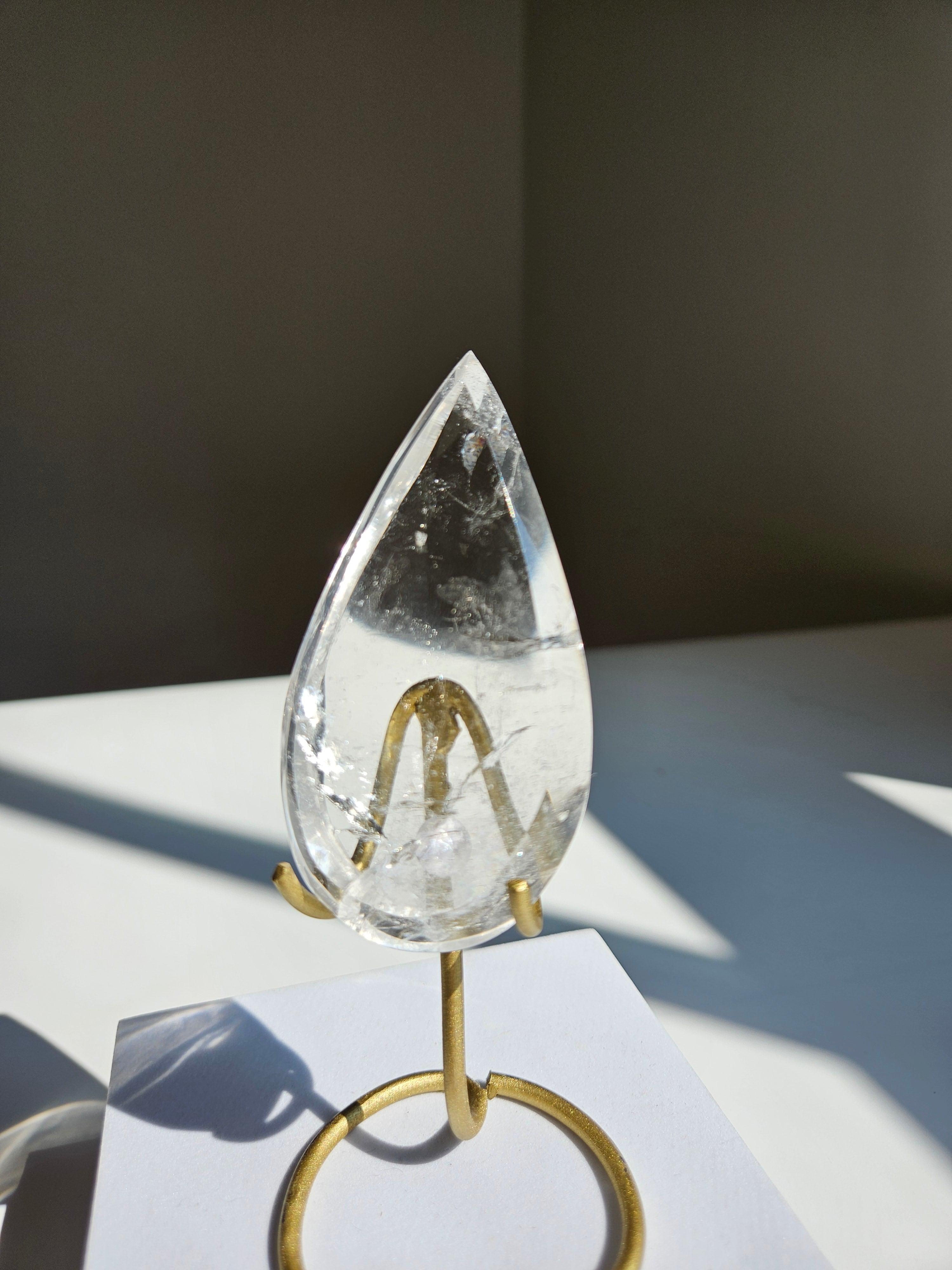 Quartz Teardrop 002
