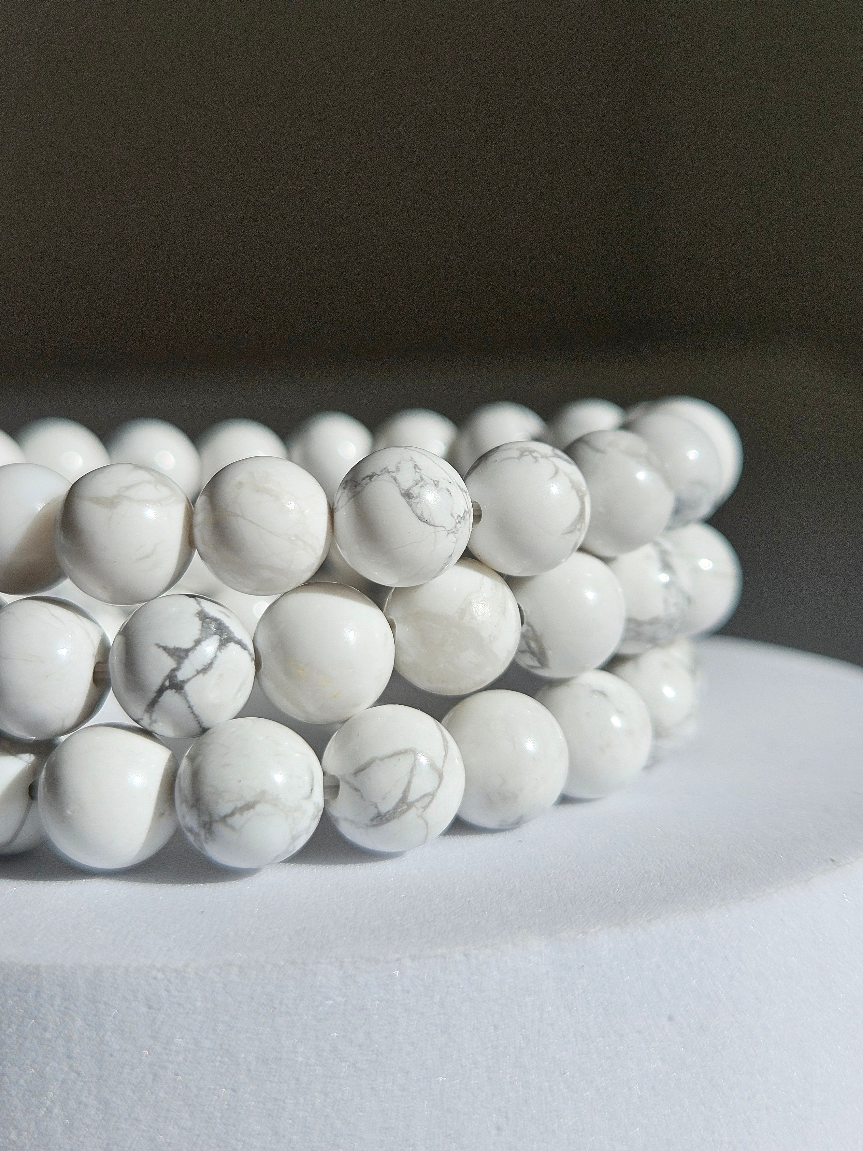 White Howlite Bracelet | 8mm
