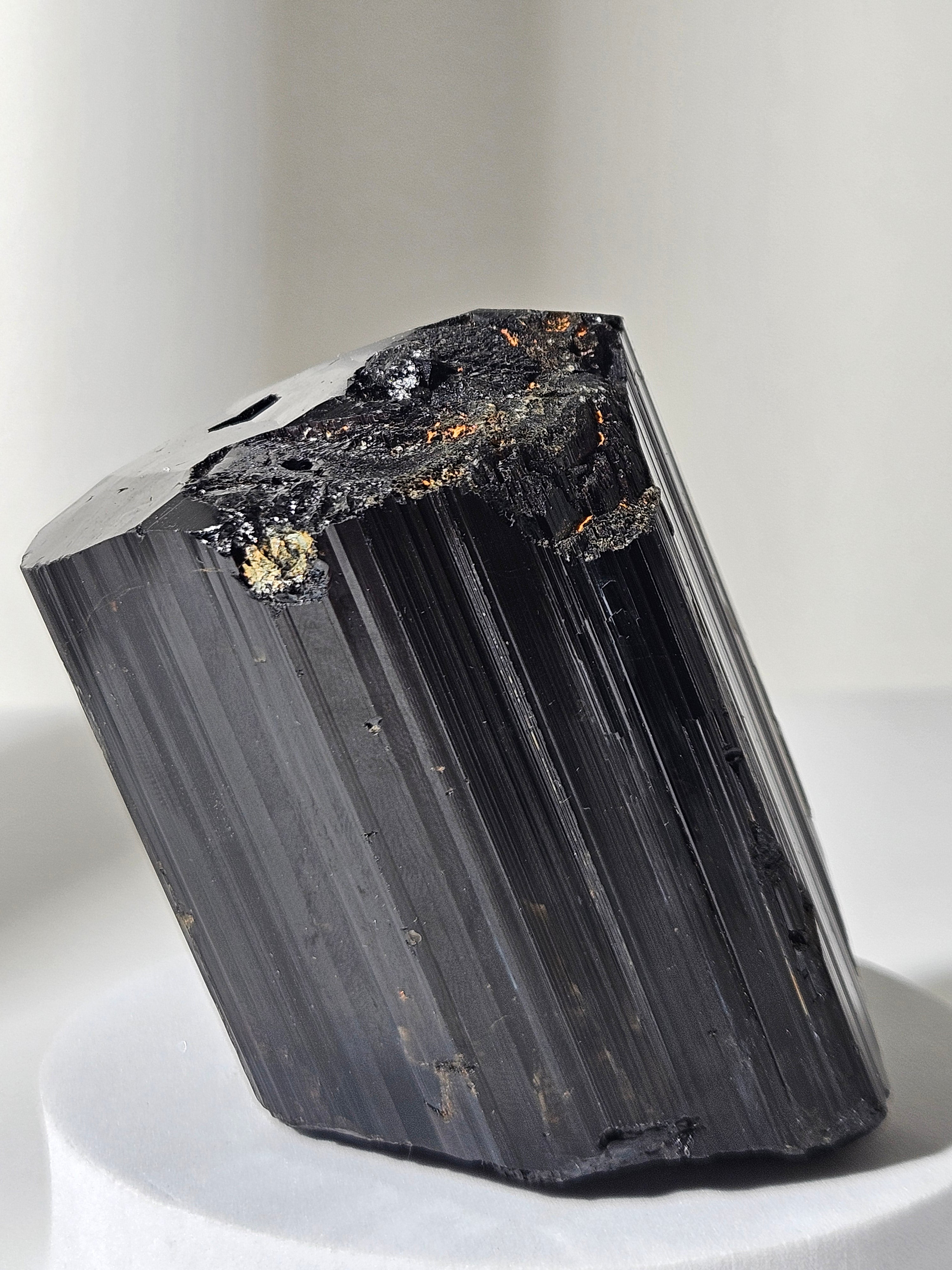 HQ Black Tourmaline 002