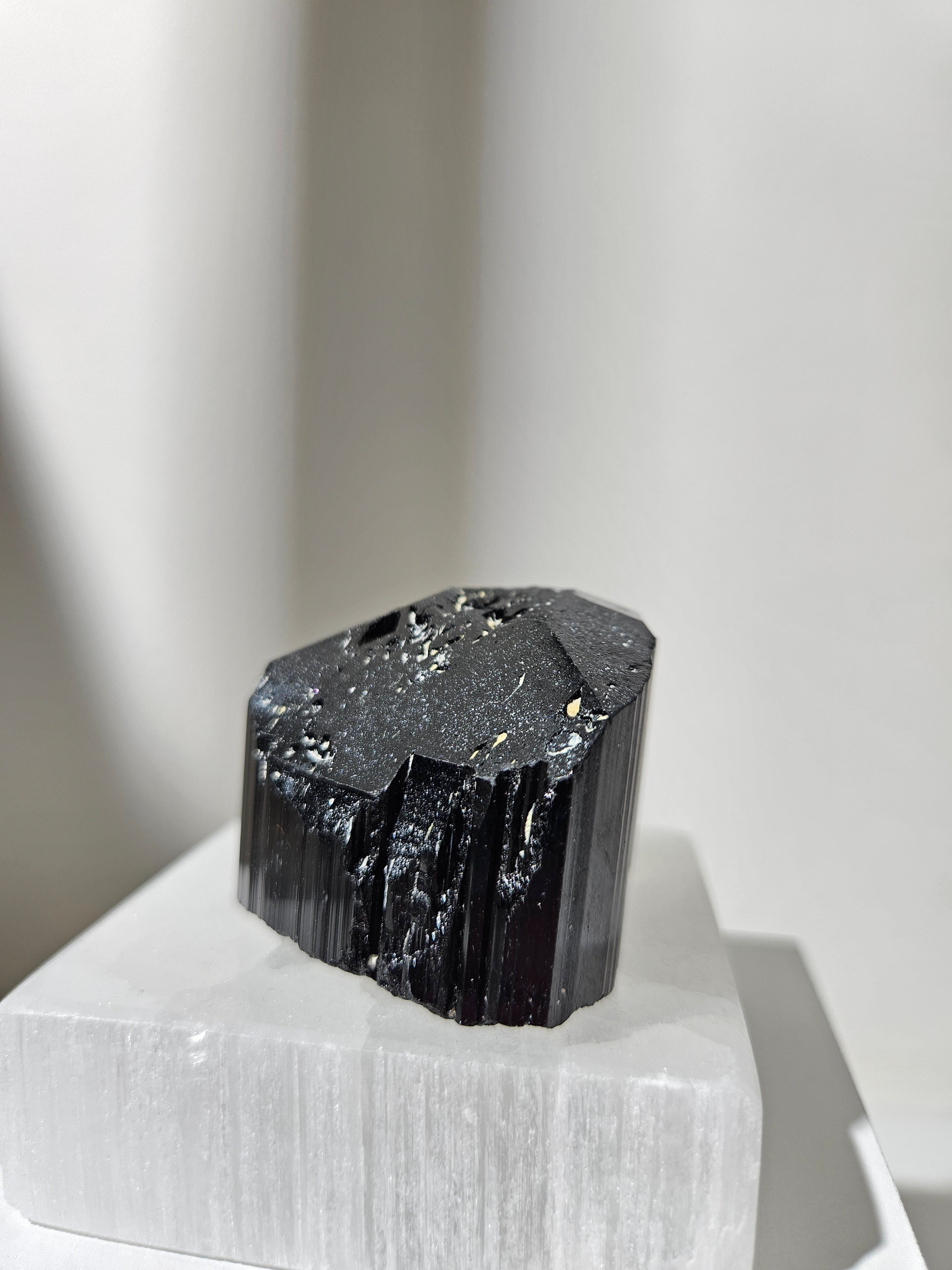 Black Tourmaline 003