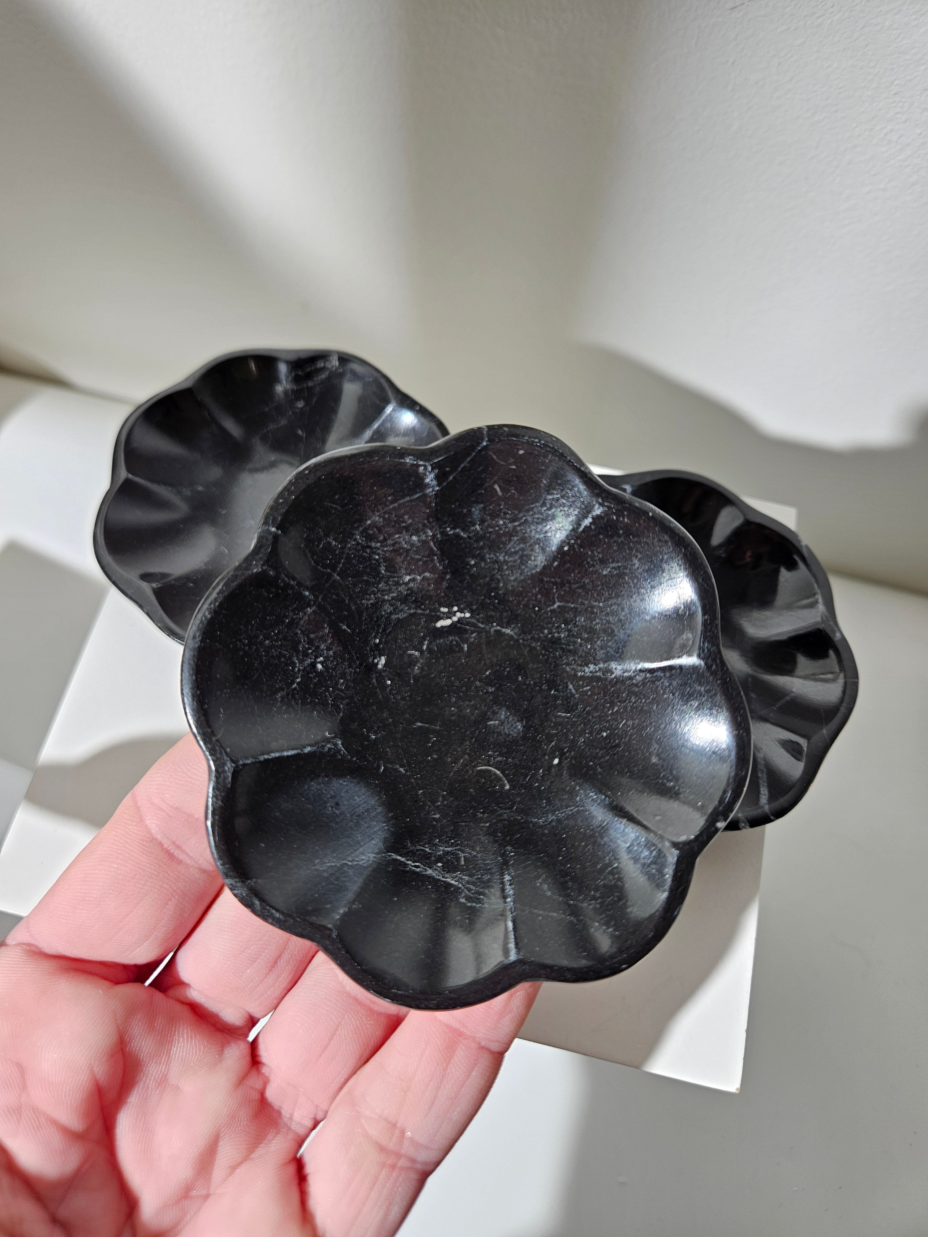 Black Marble Scalloped Dish