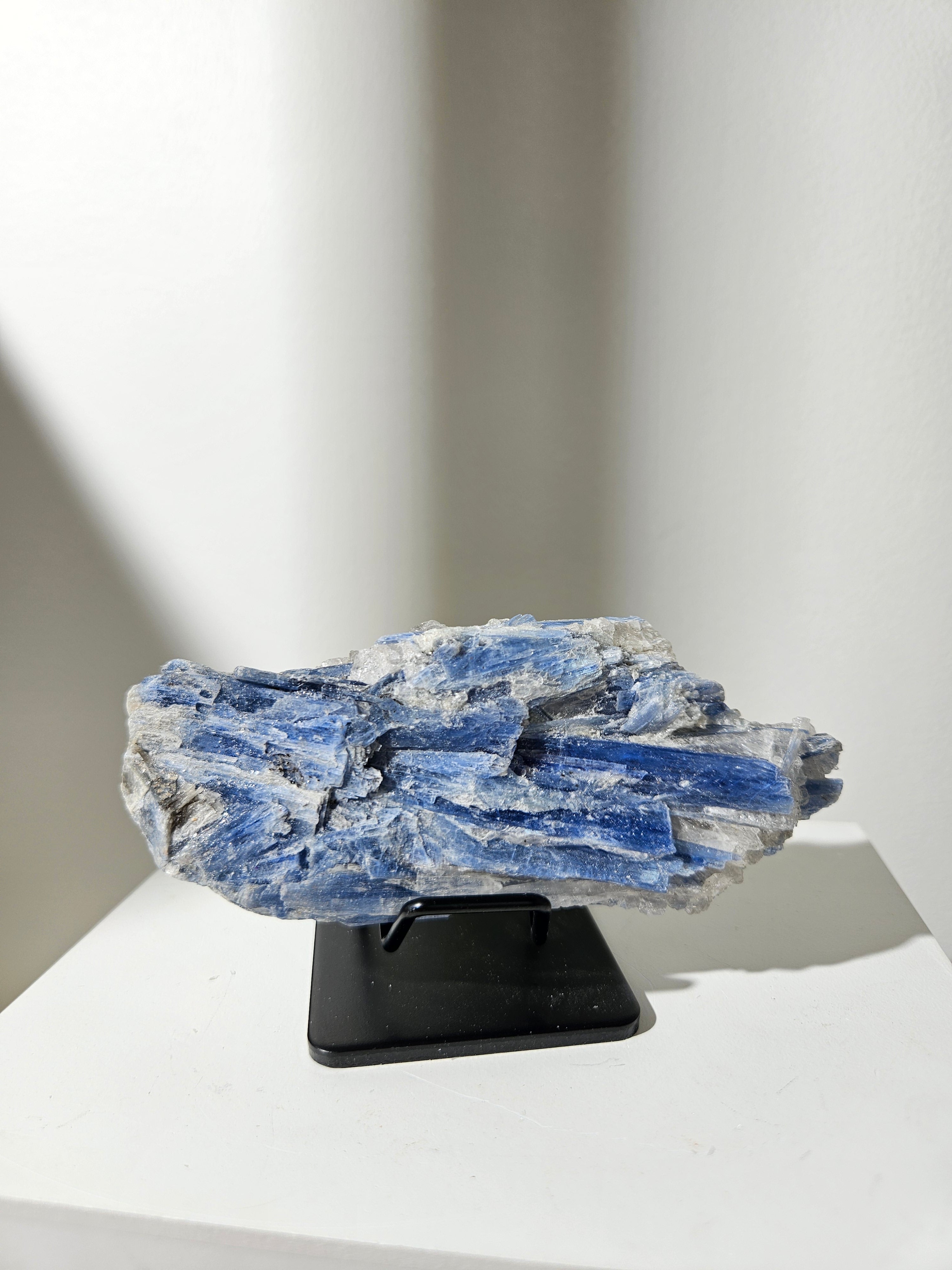 Raw Blue Kyanite 006
