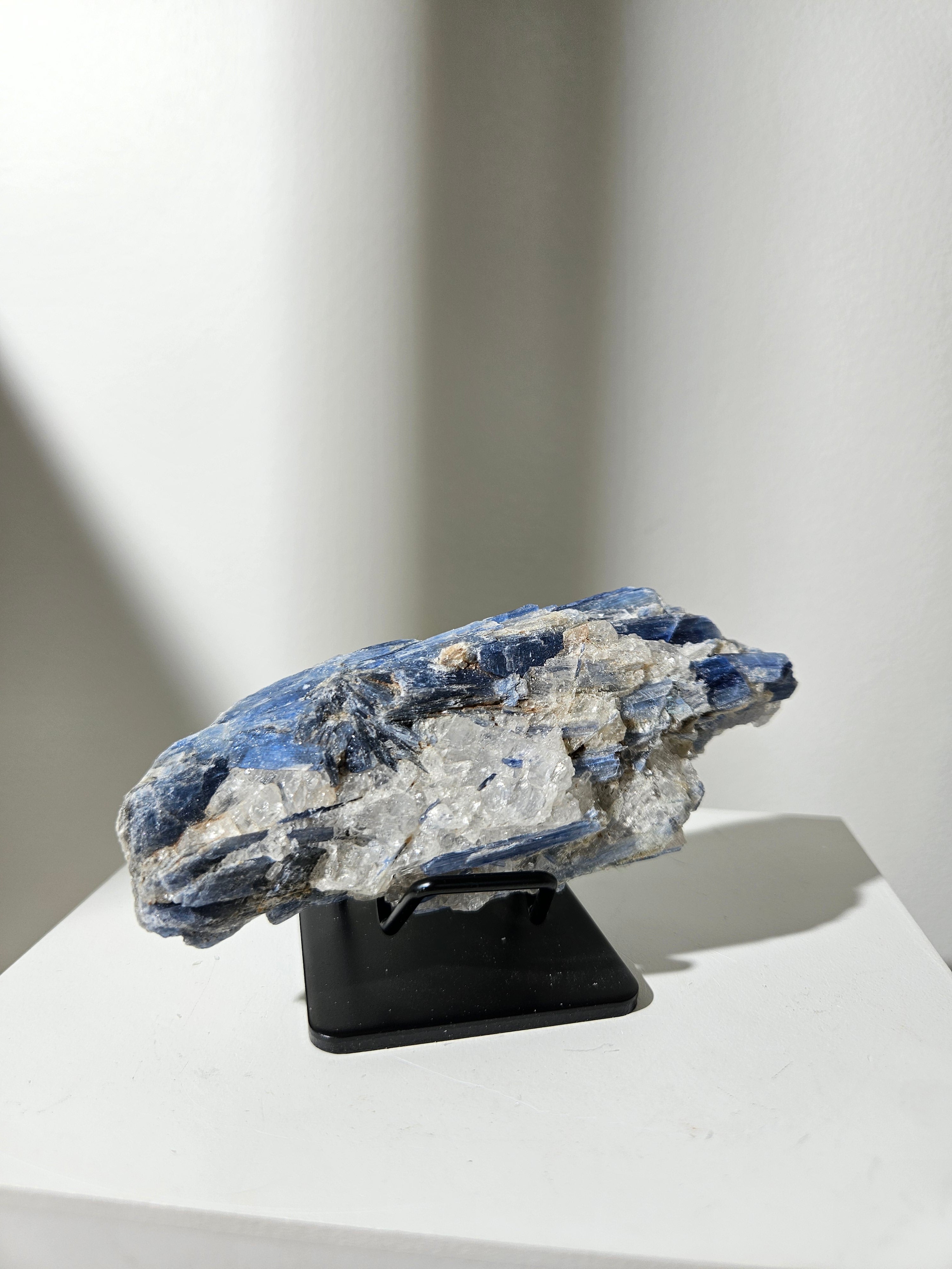 Raw Blue Kyanite 006