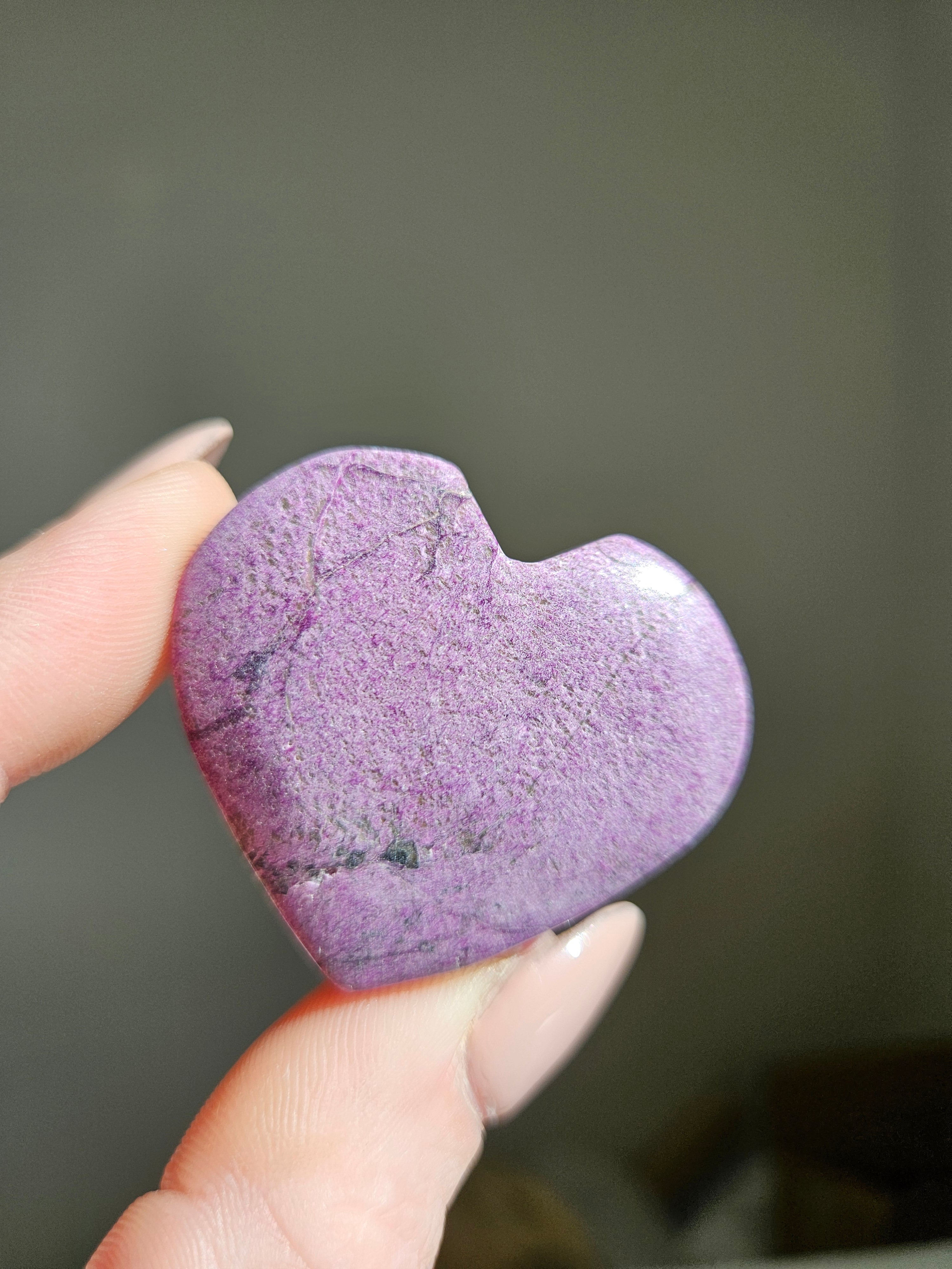 Stichtite Heart 004