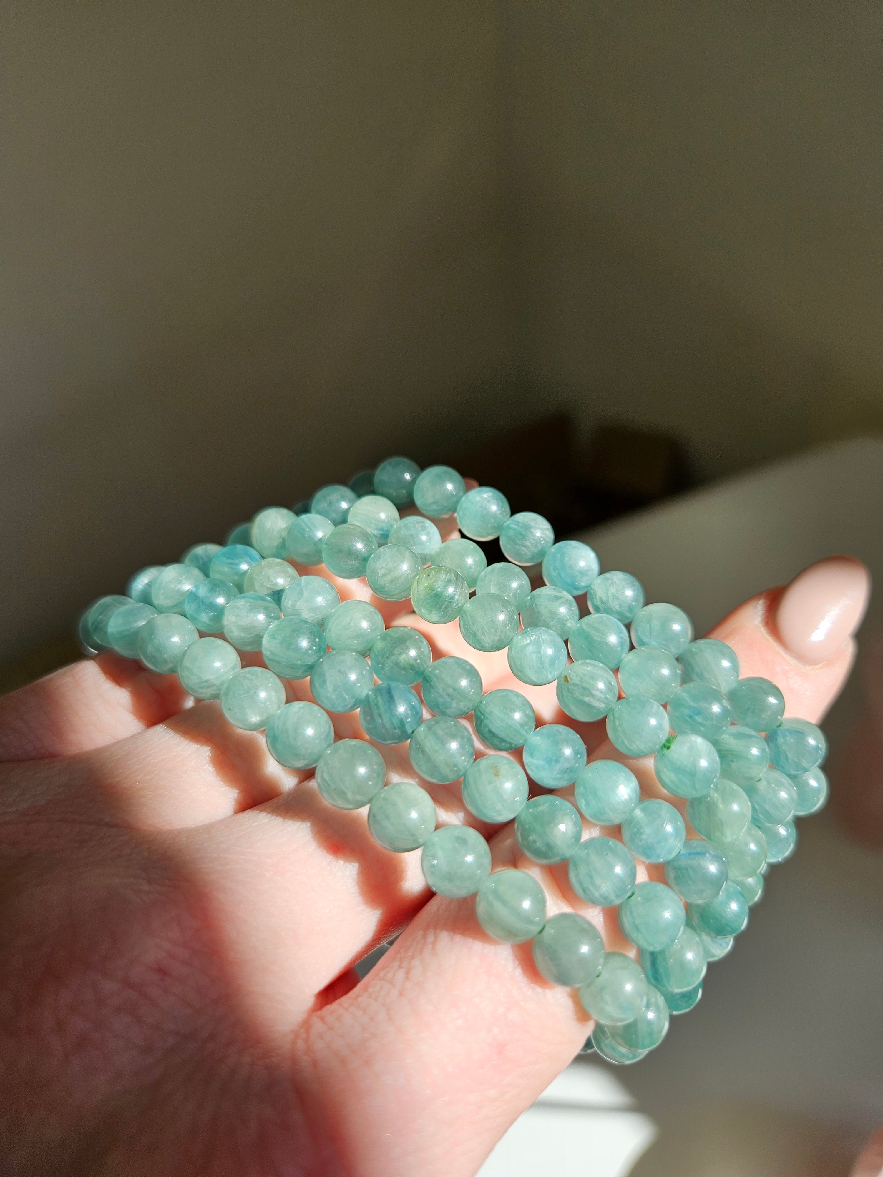 Green Kyanite Bracelet | 6mm