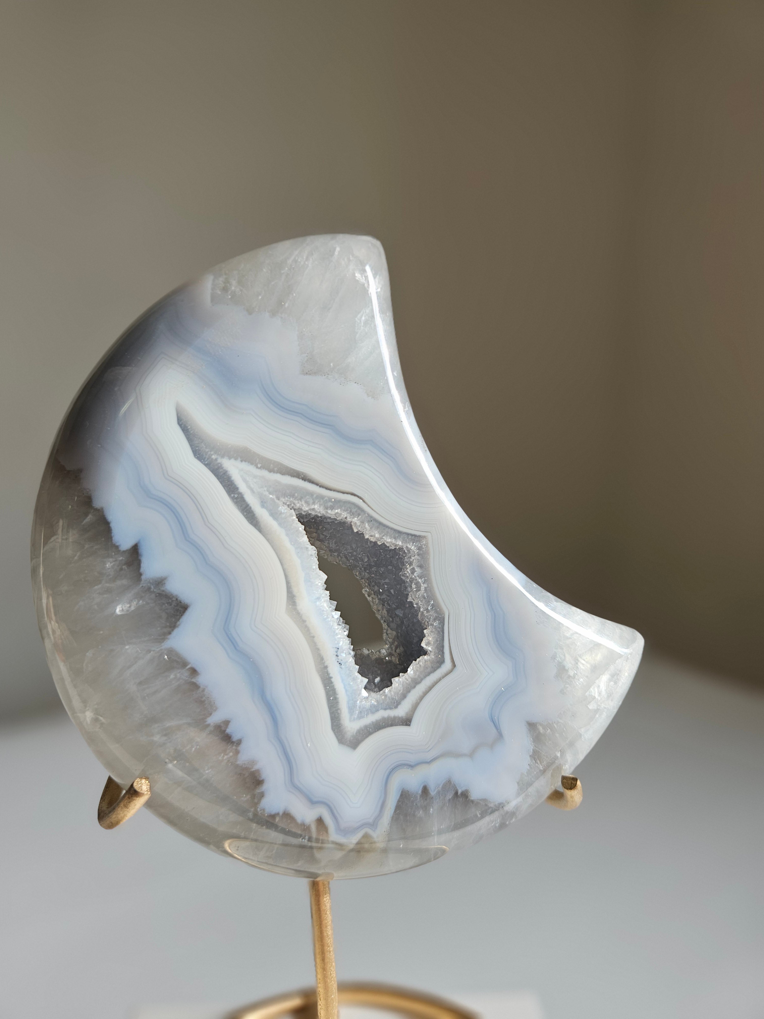 Druzy Agate Moon 005