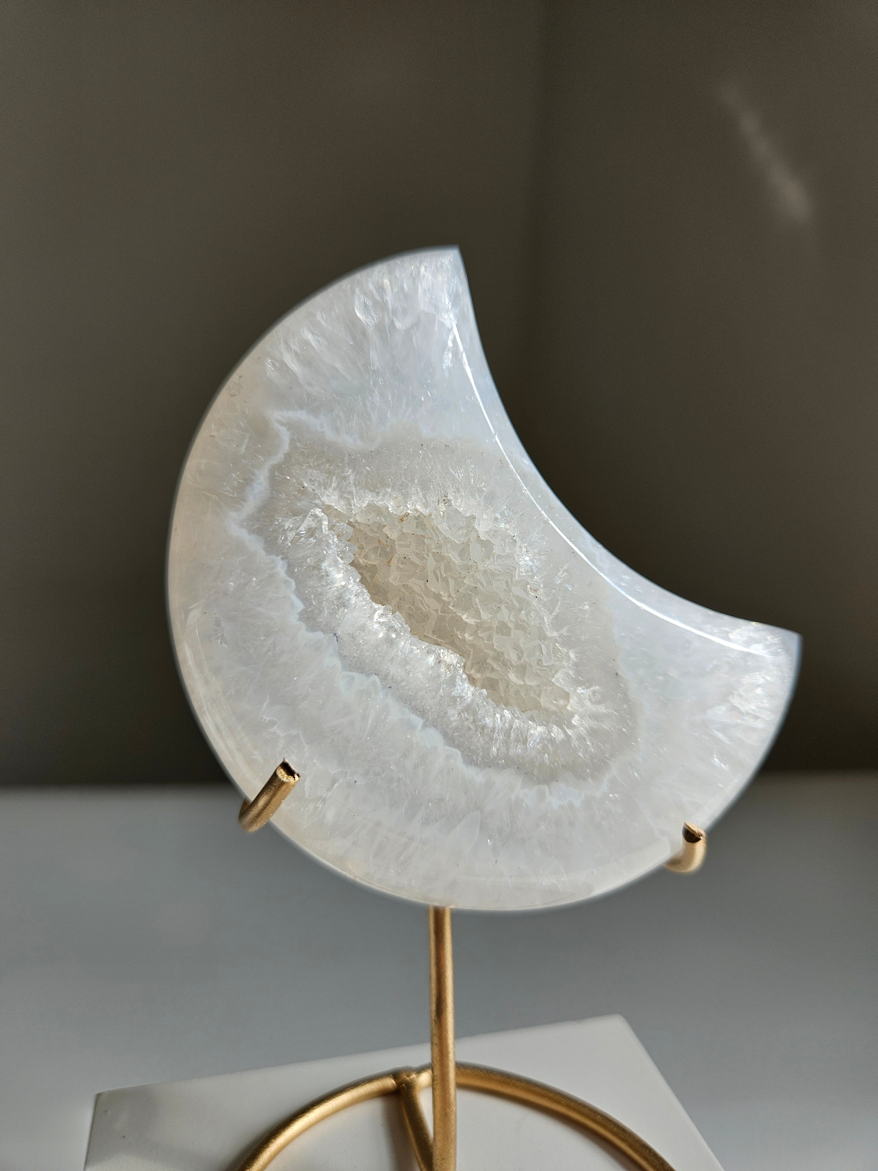 Druzy Agate Moon 006