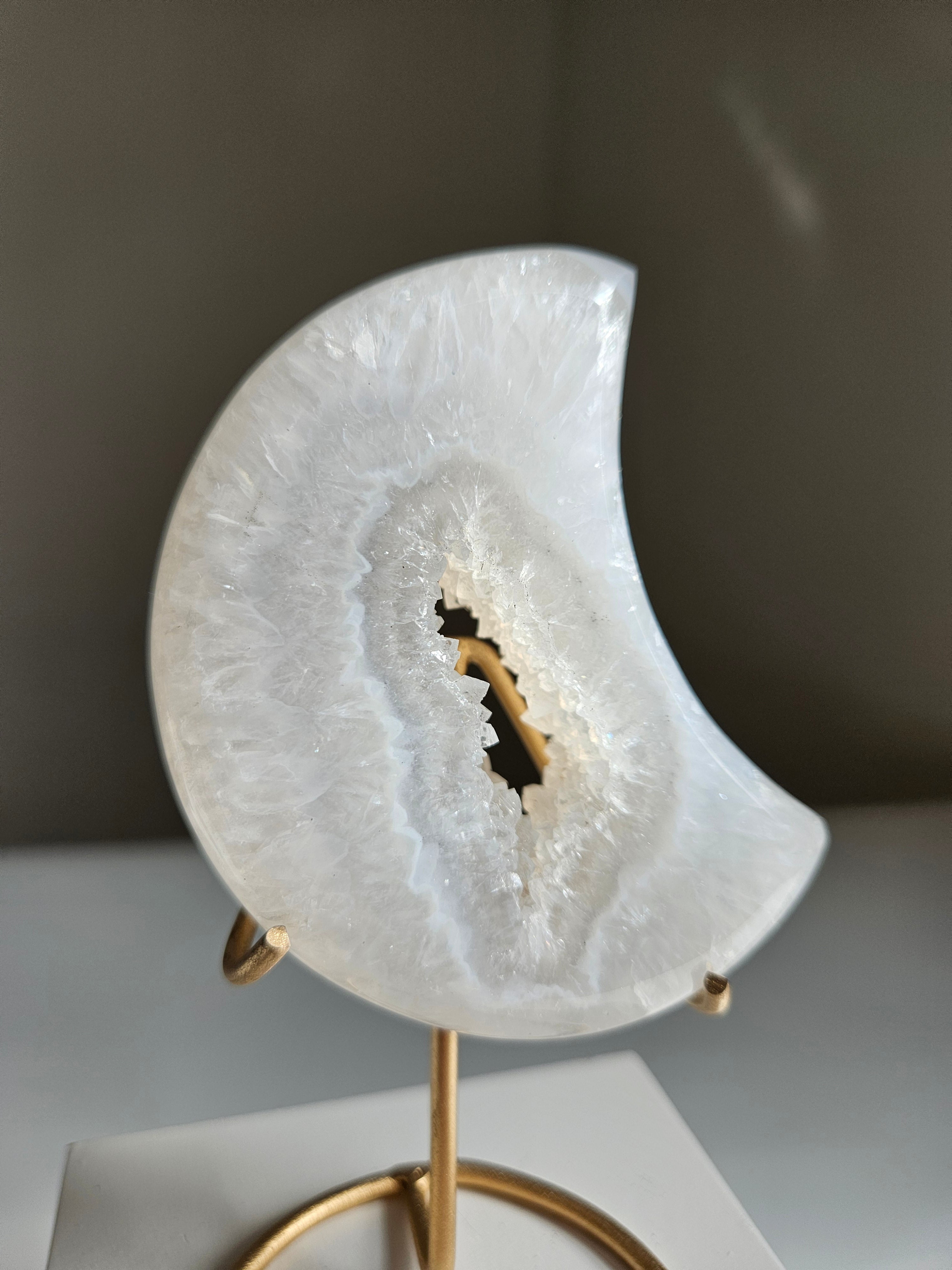 Druzy Agate Moon 008