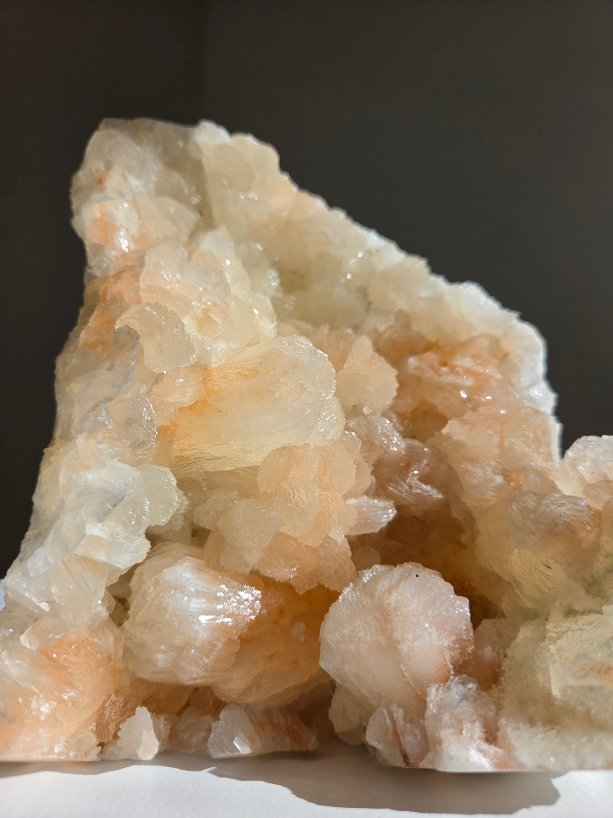 Apophyllite x Stilbite 003