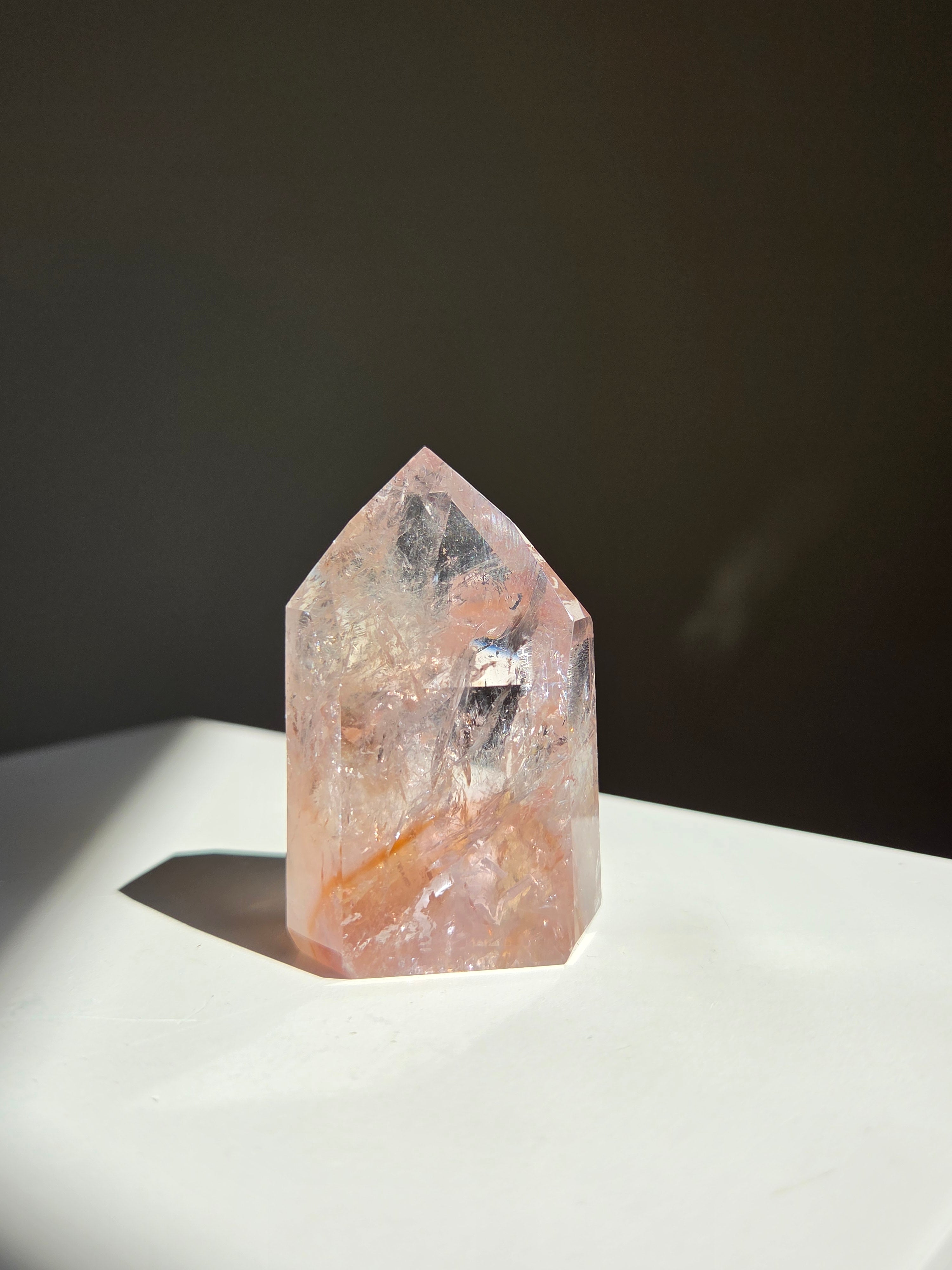UV reactive Amethyst Tower 011