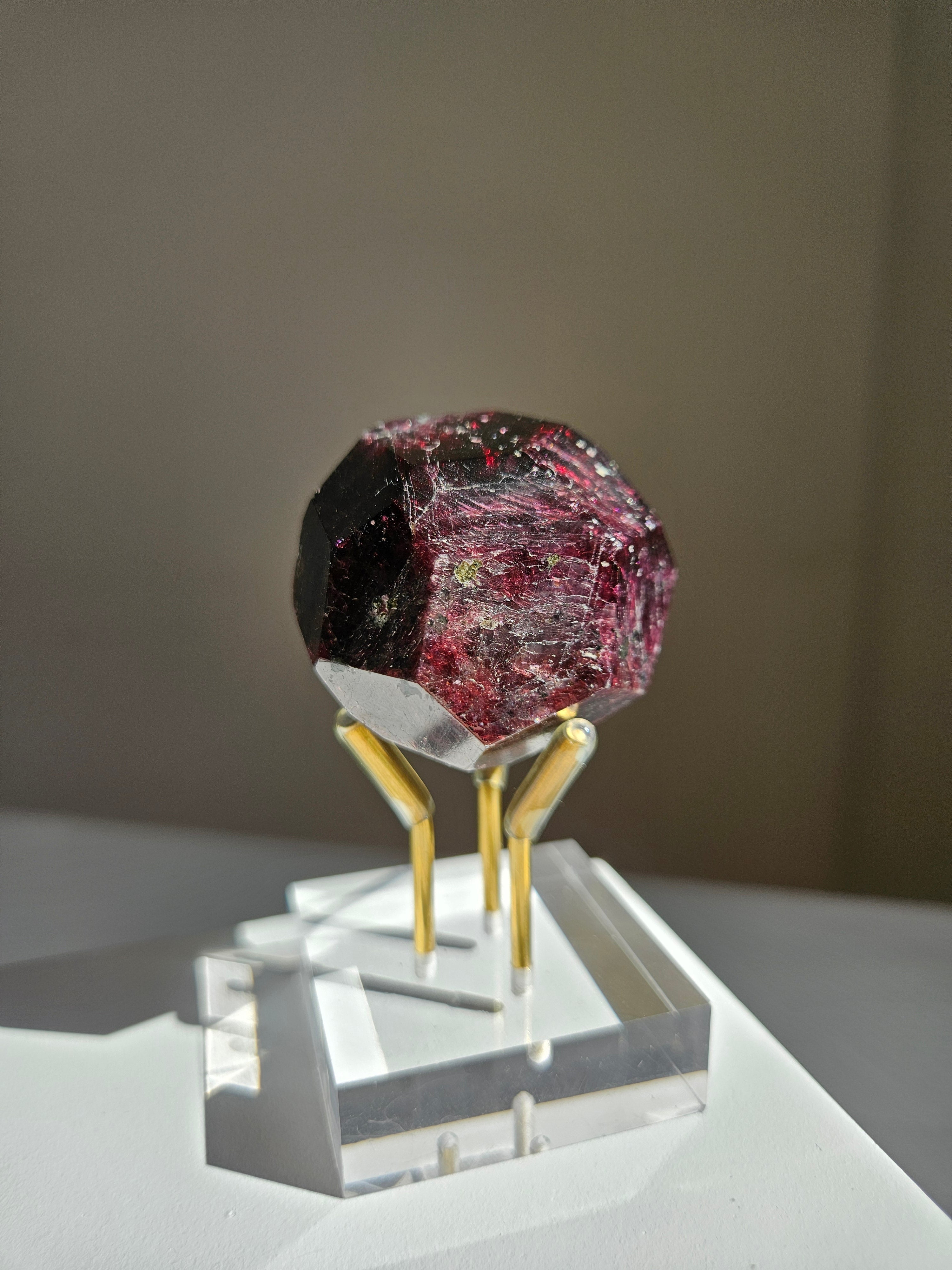 Garnet freeform 008