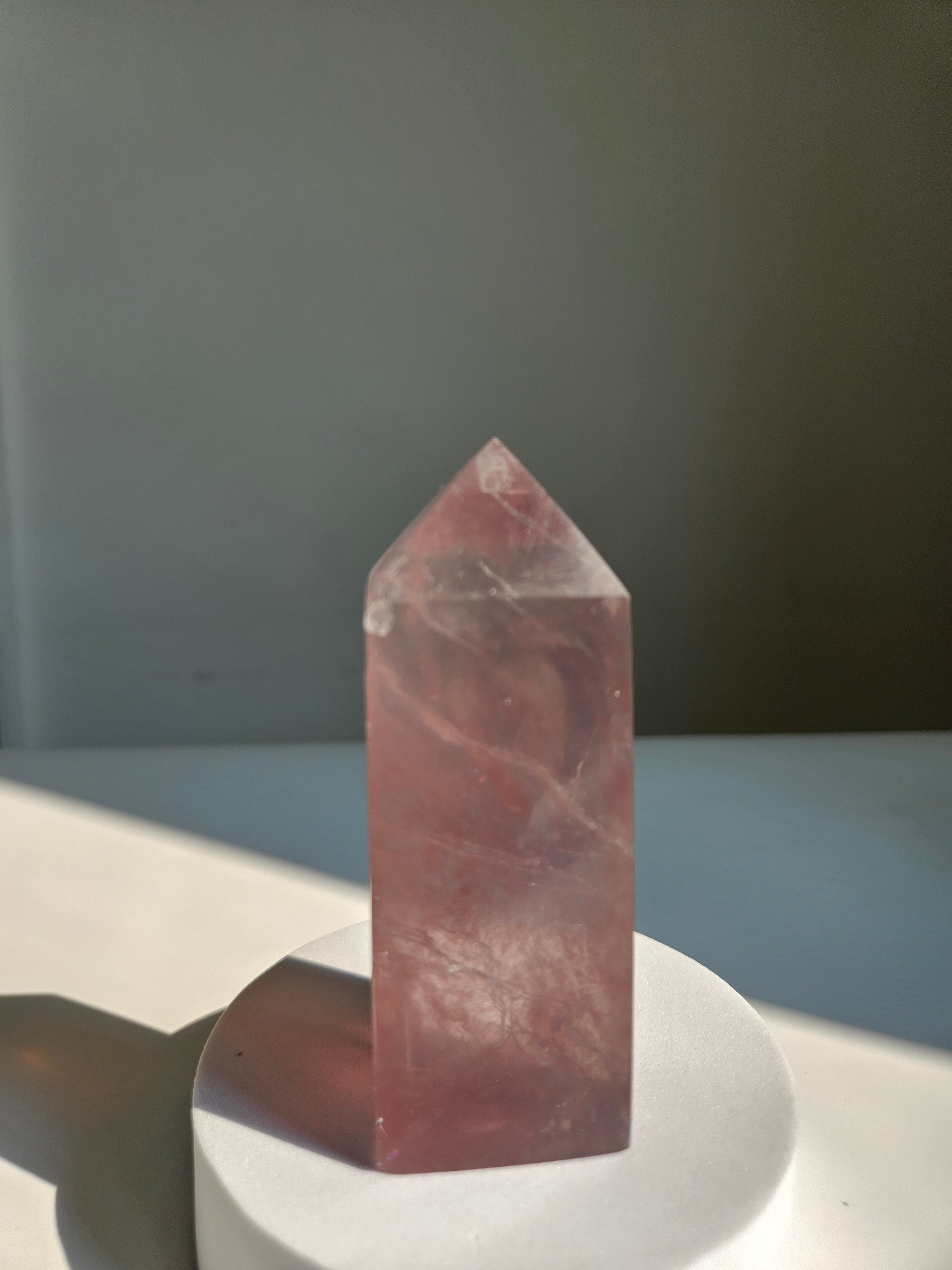 Mica in Fluorite Tower 004