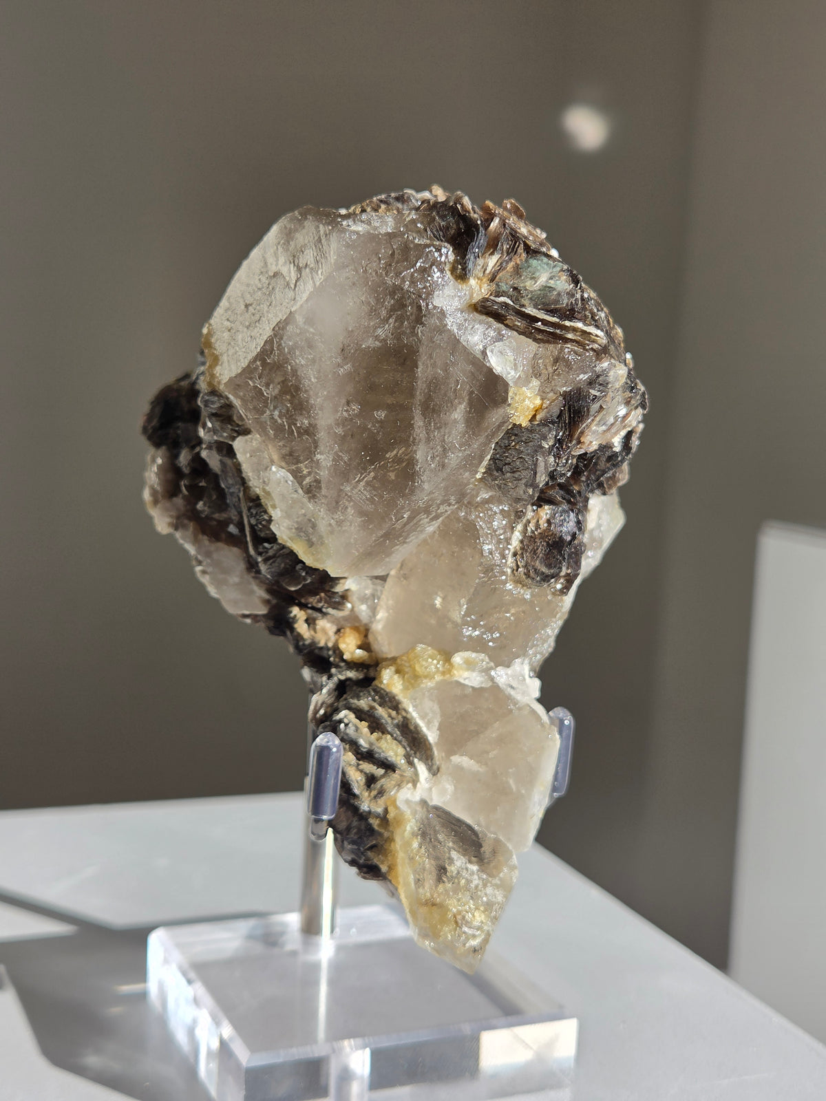 Quartz x Golden Mica 005