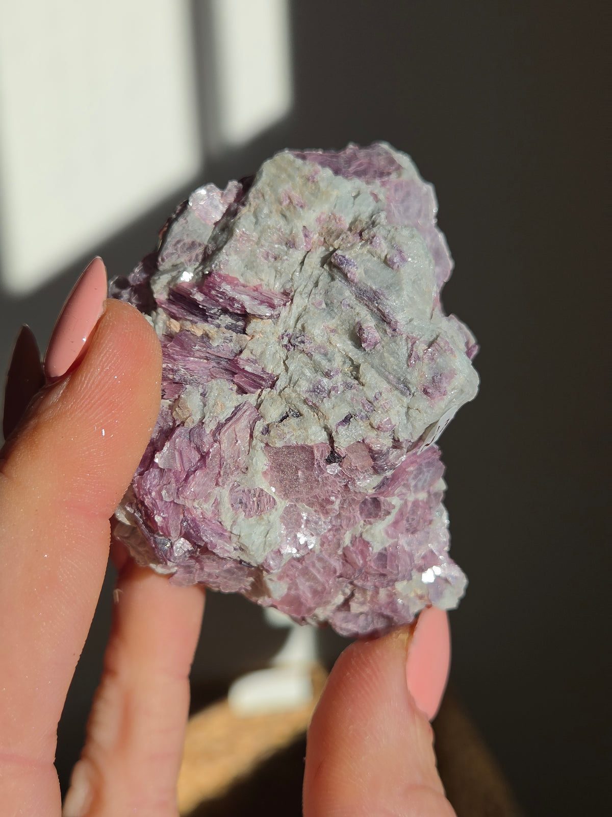Raw Gem Lepidolite 004