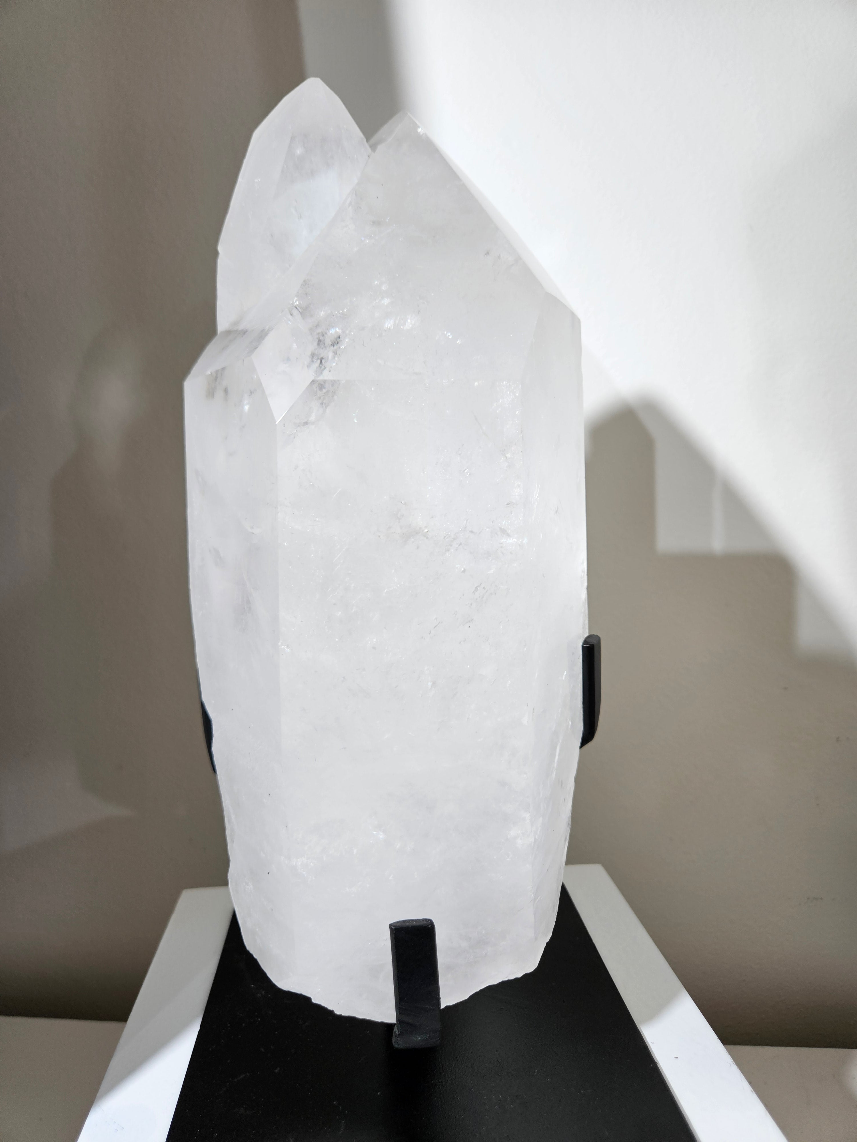 Quartz Statement Point 001