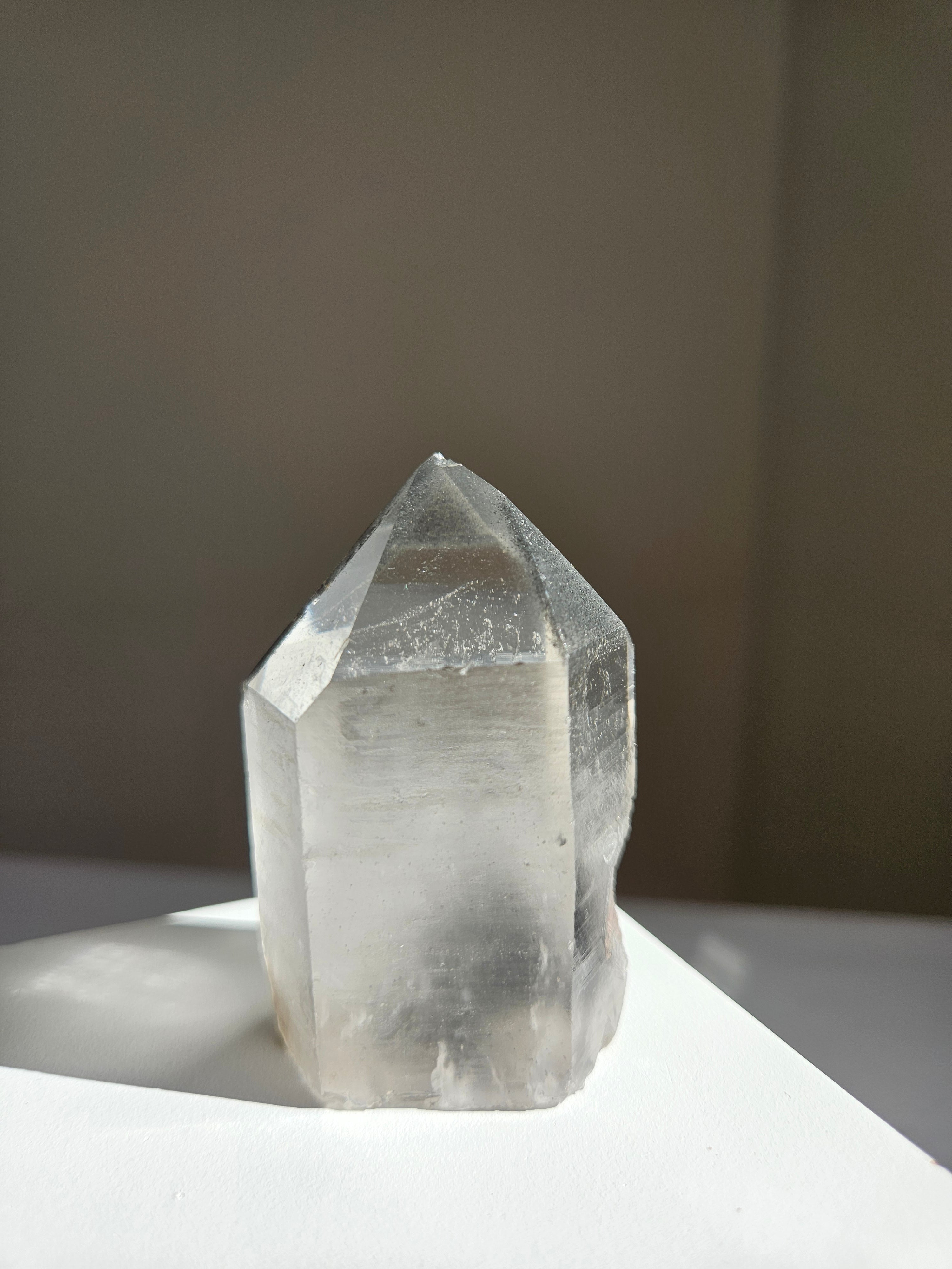 Black Phantom Quartz Tower 005