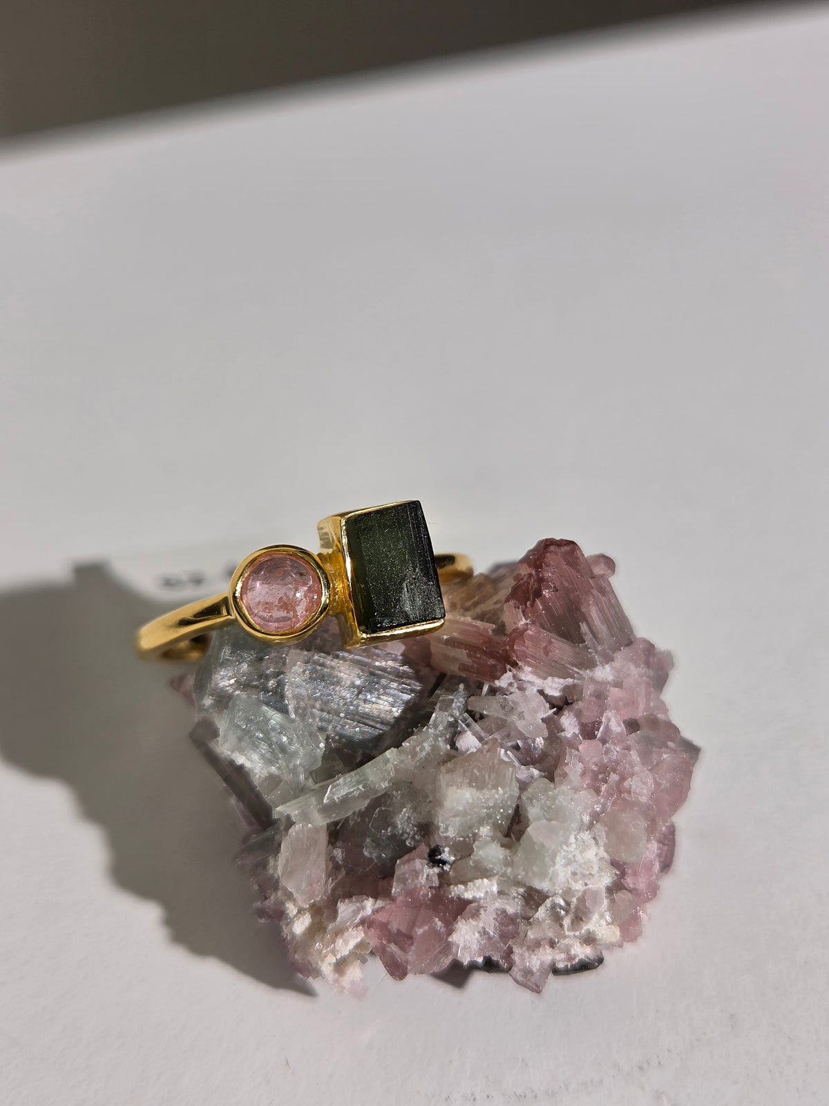 Size 6 | tourmaline ring | gold