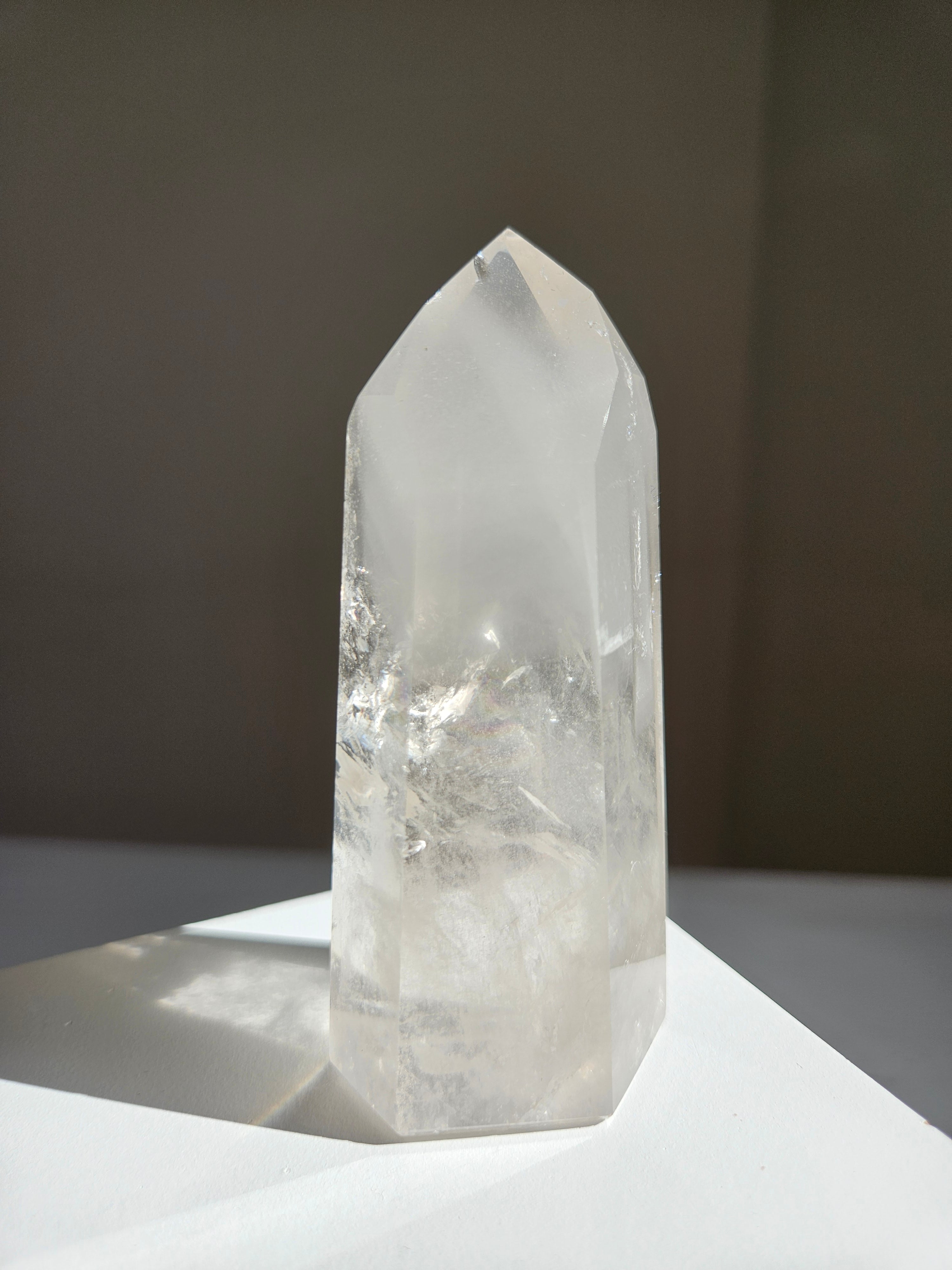 Black Phantom Quartz Tower 007