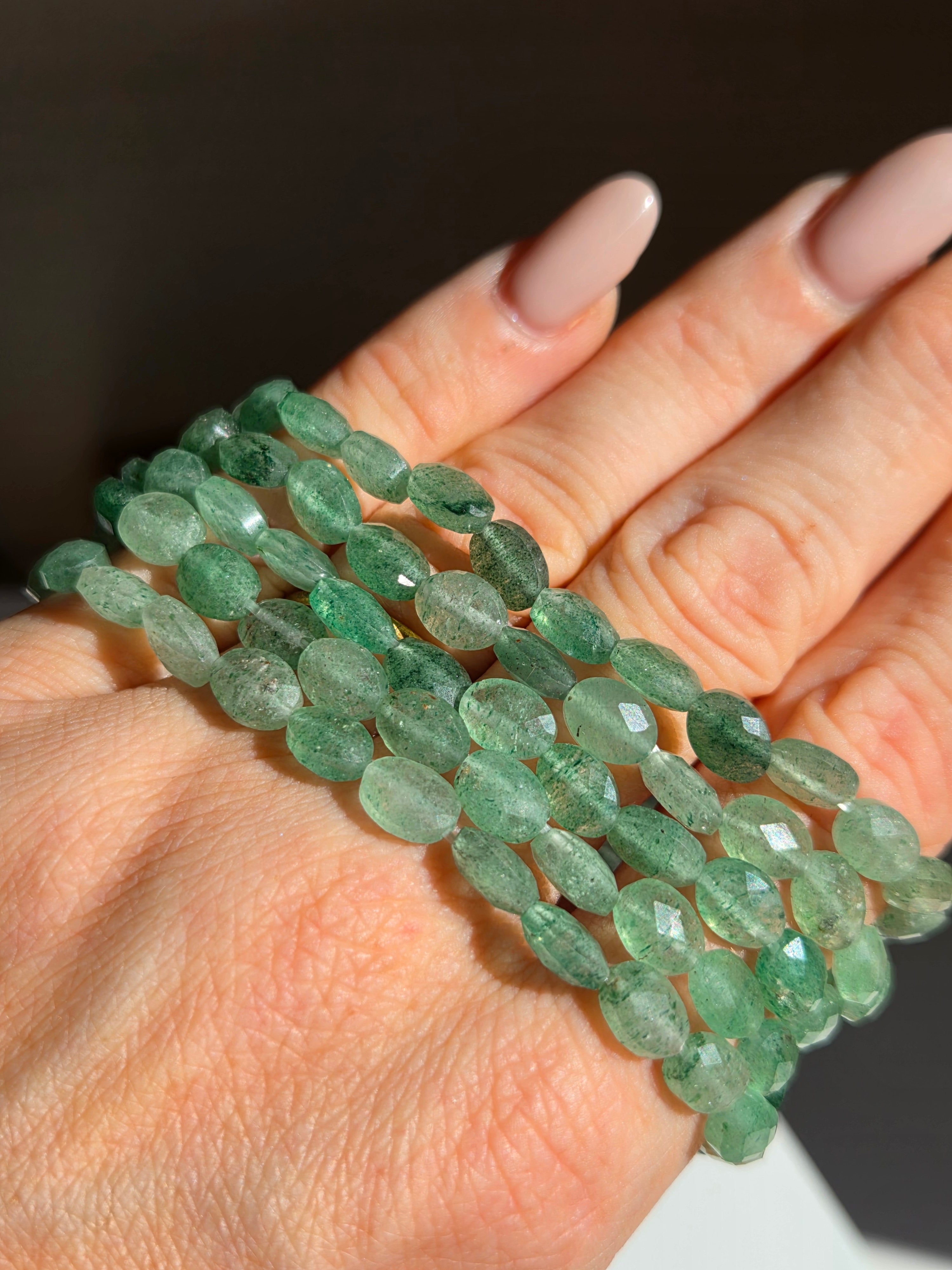 Green Strawberry Quartz Bracelet | faceted oval