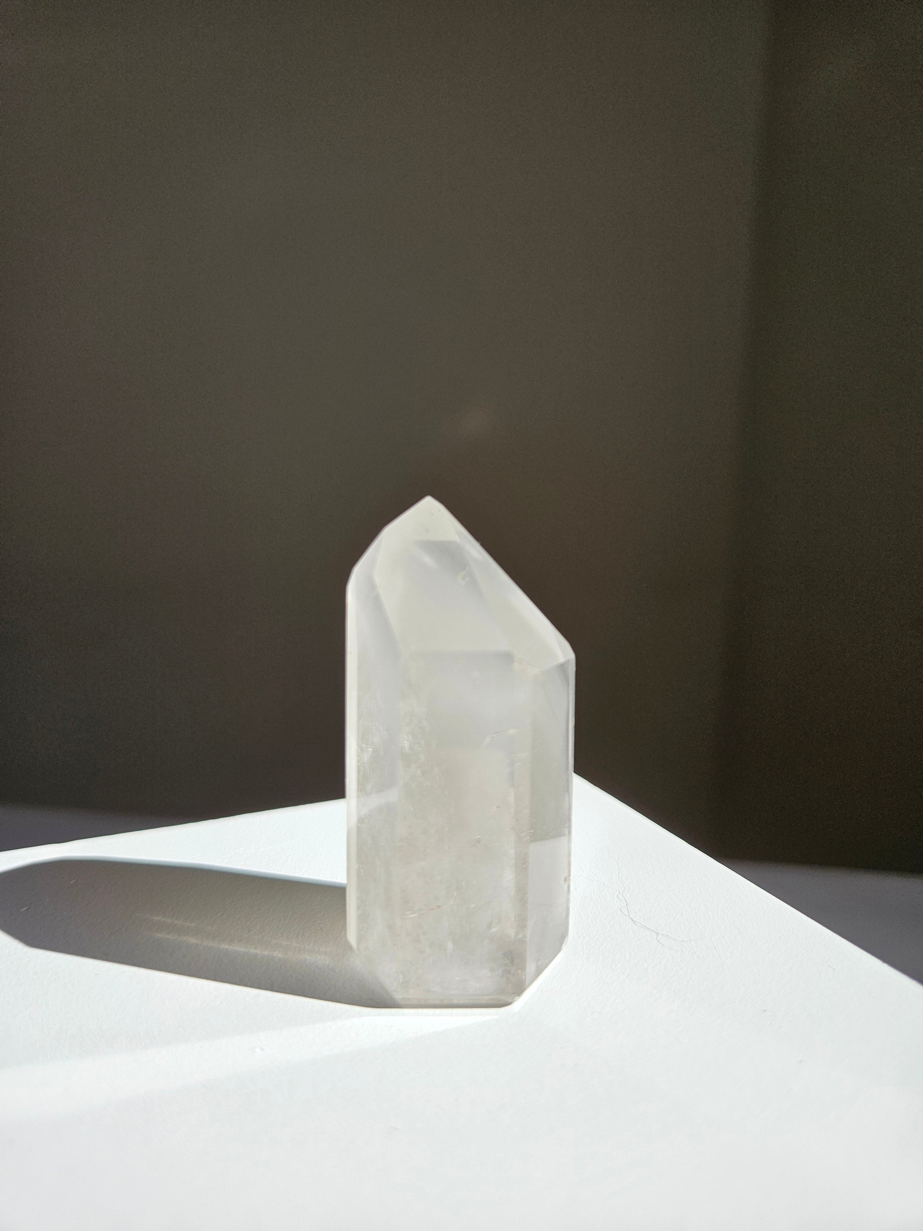 Black Phantom Quartz Tower 001