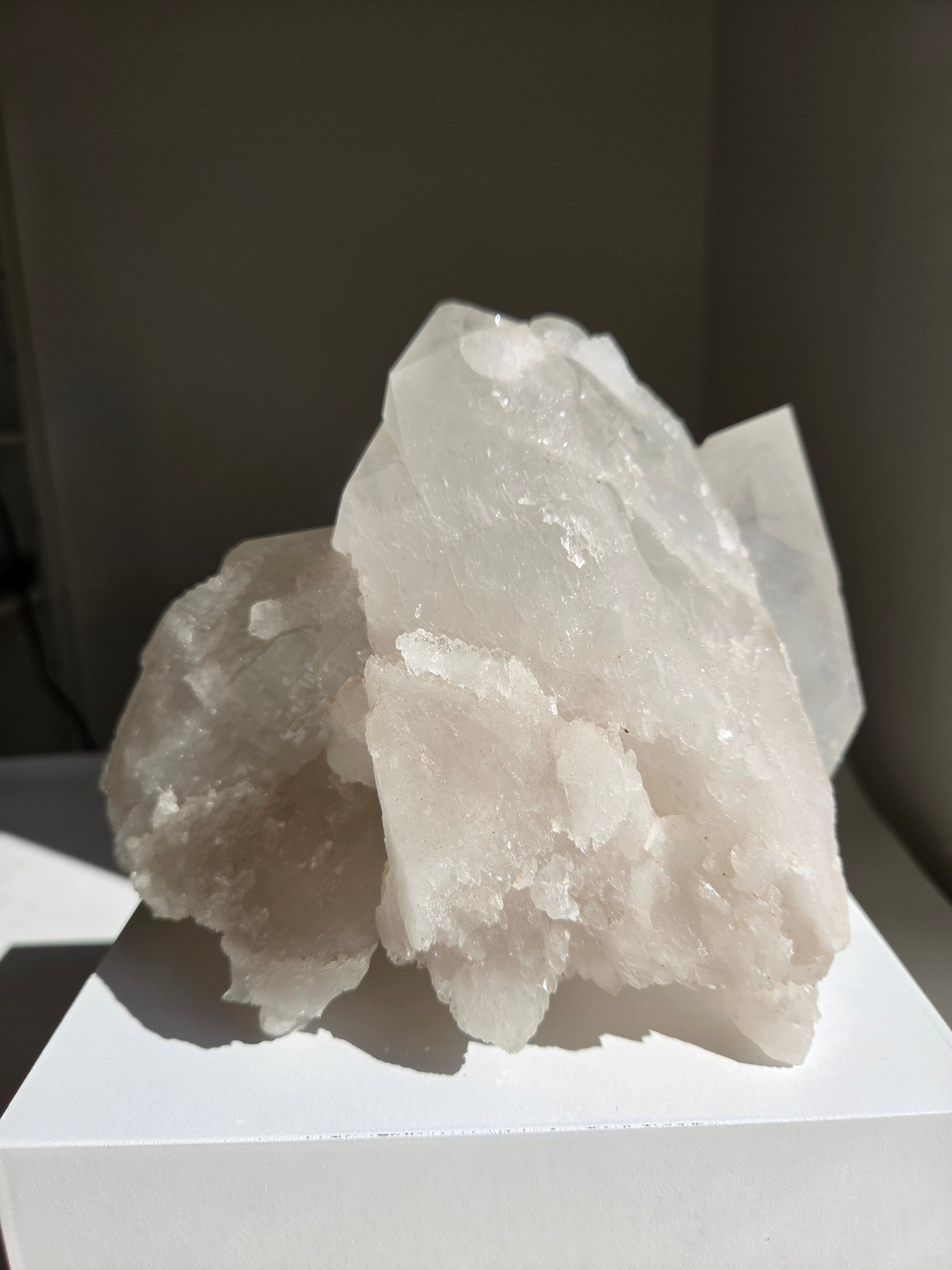 Cathedral Quartz Cluster Statement