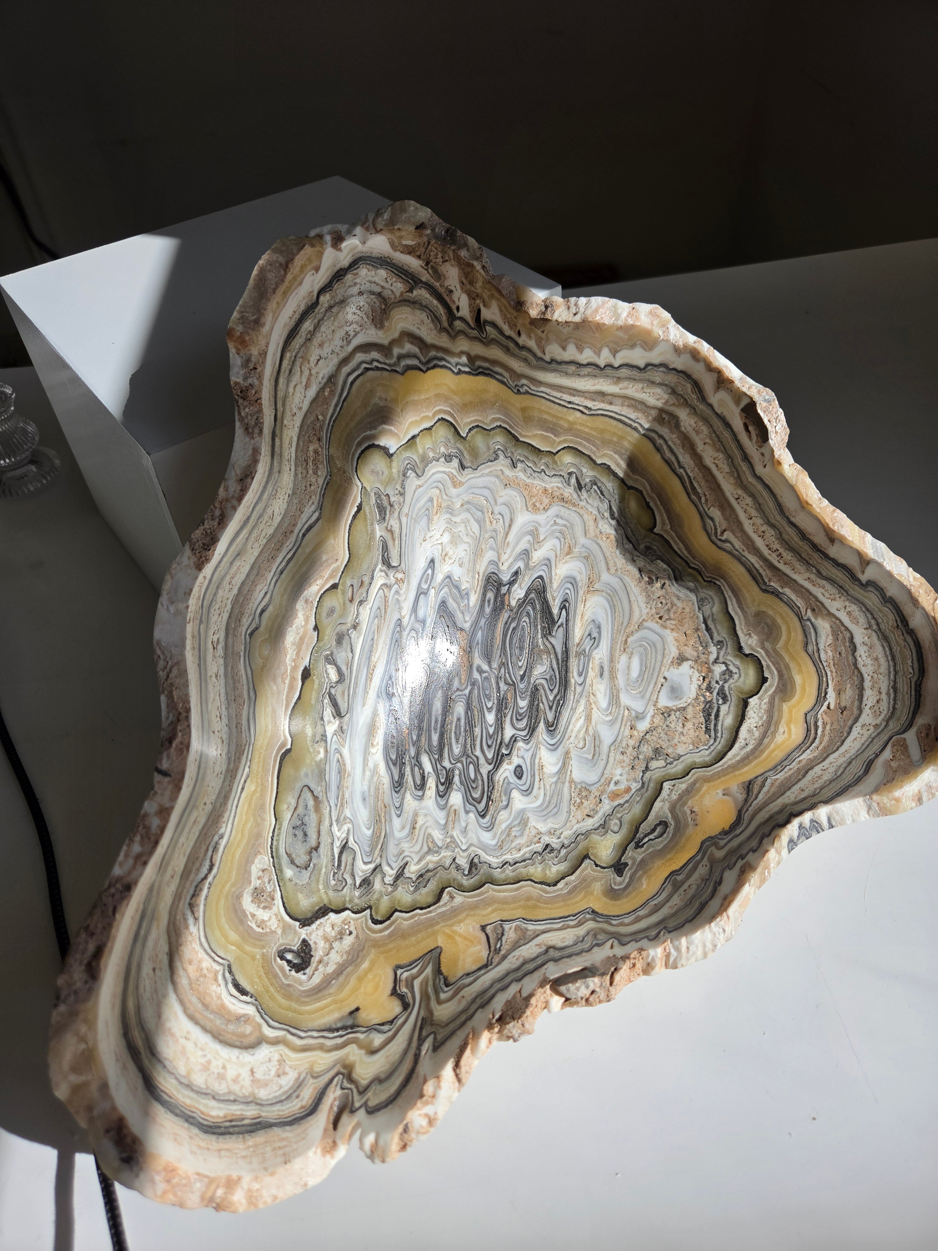 XL Calcite Bowl 001