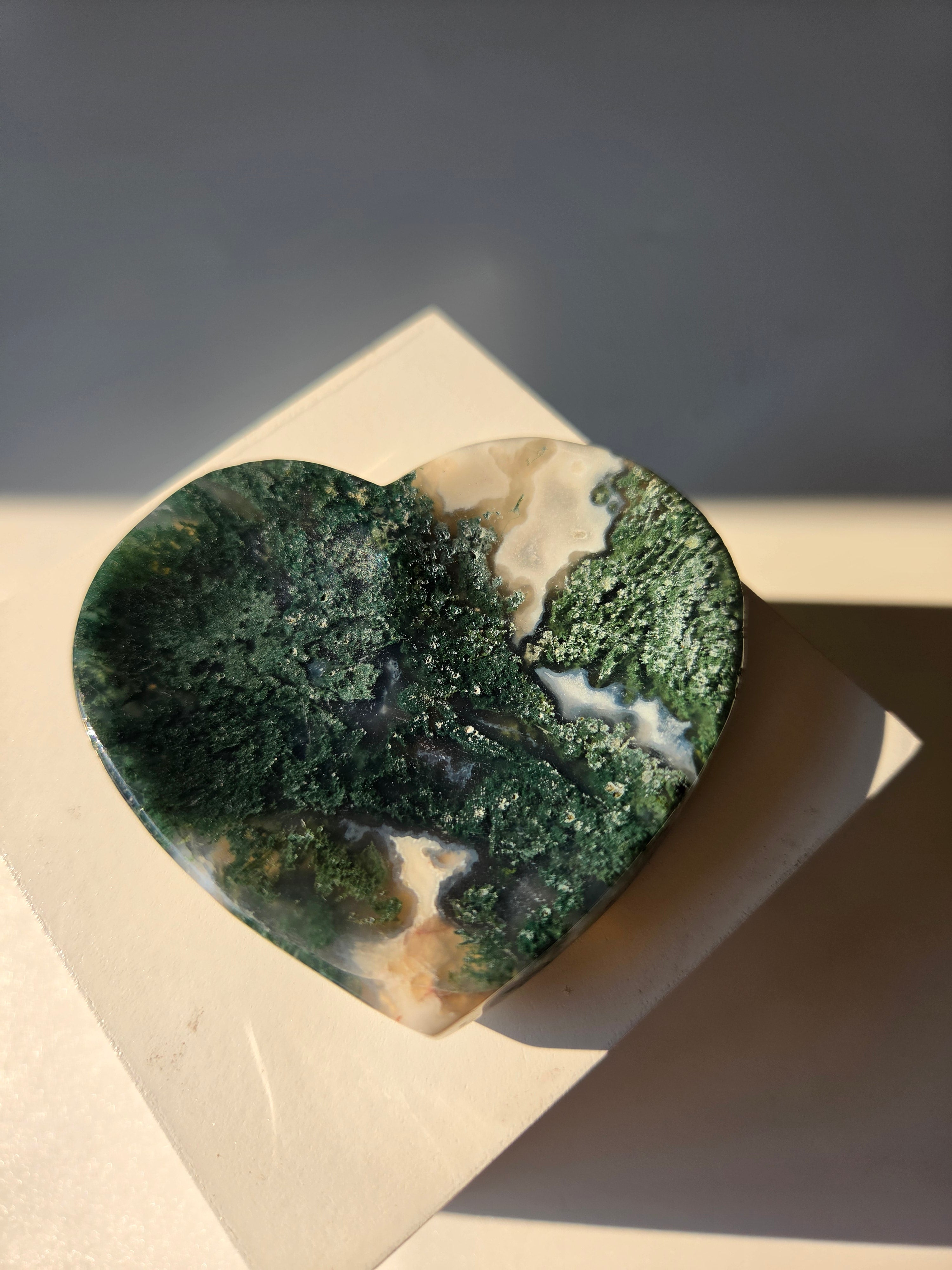Moss Agate Heart Bowl 002