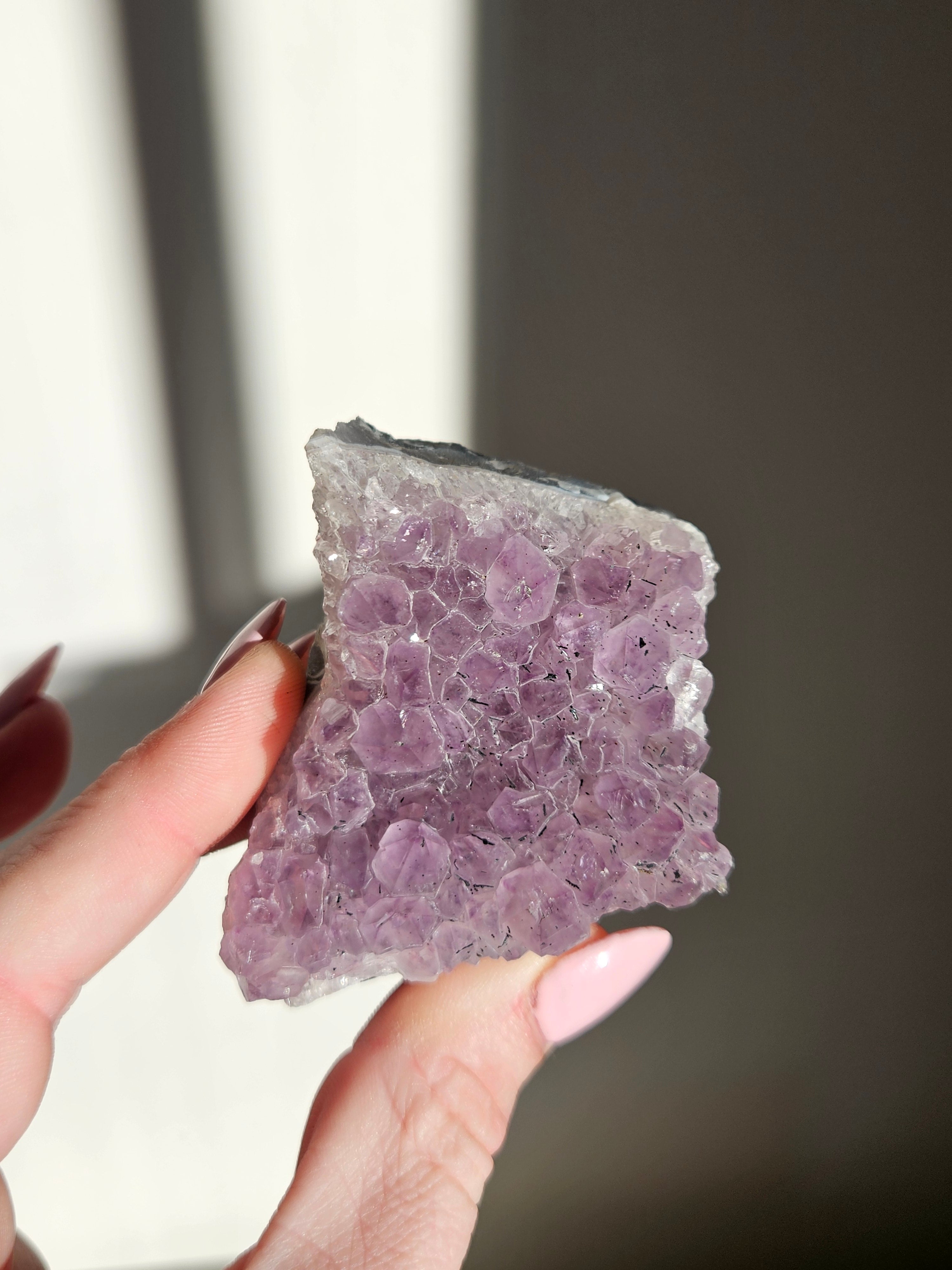 Amethyst Wall Hanger 001