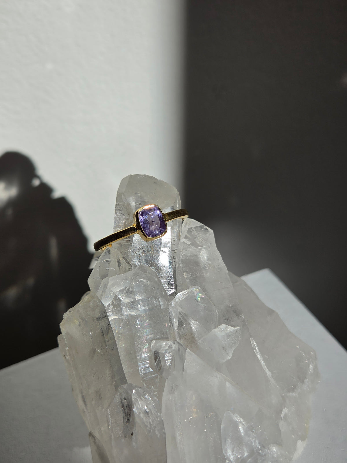 Size 8 | Tanzanite Ring | gold 058
