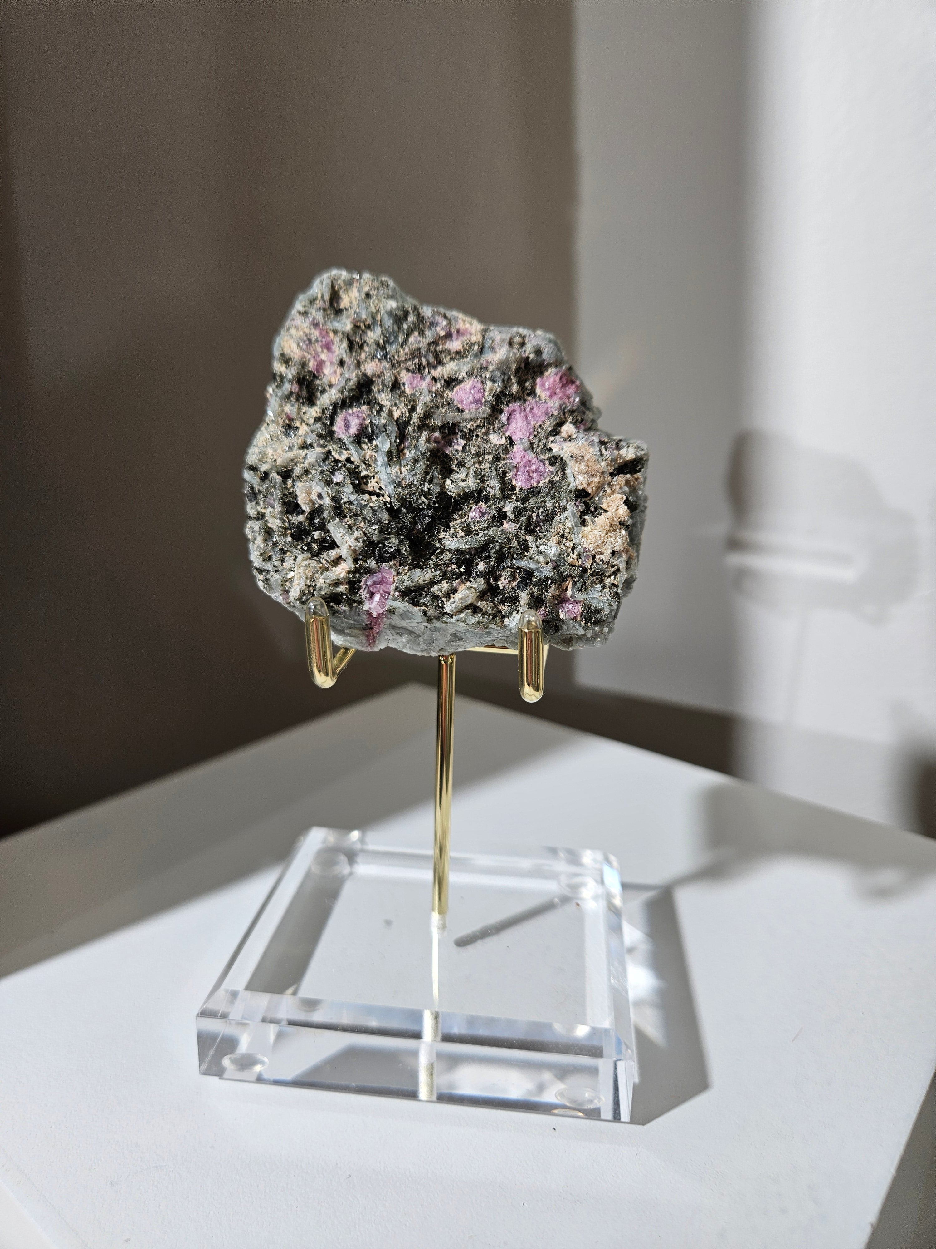 Lepidolite x Tourmaline 002