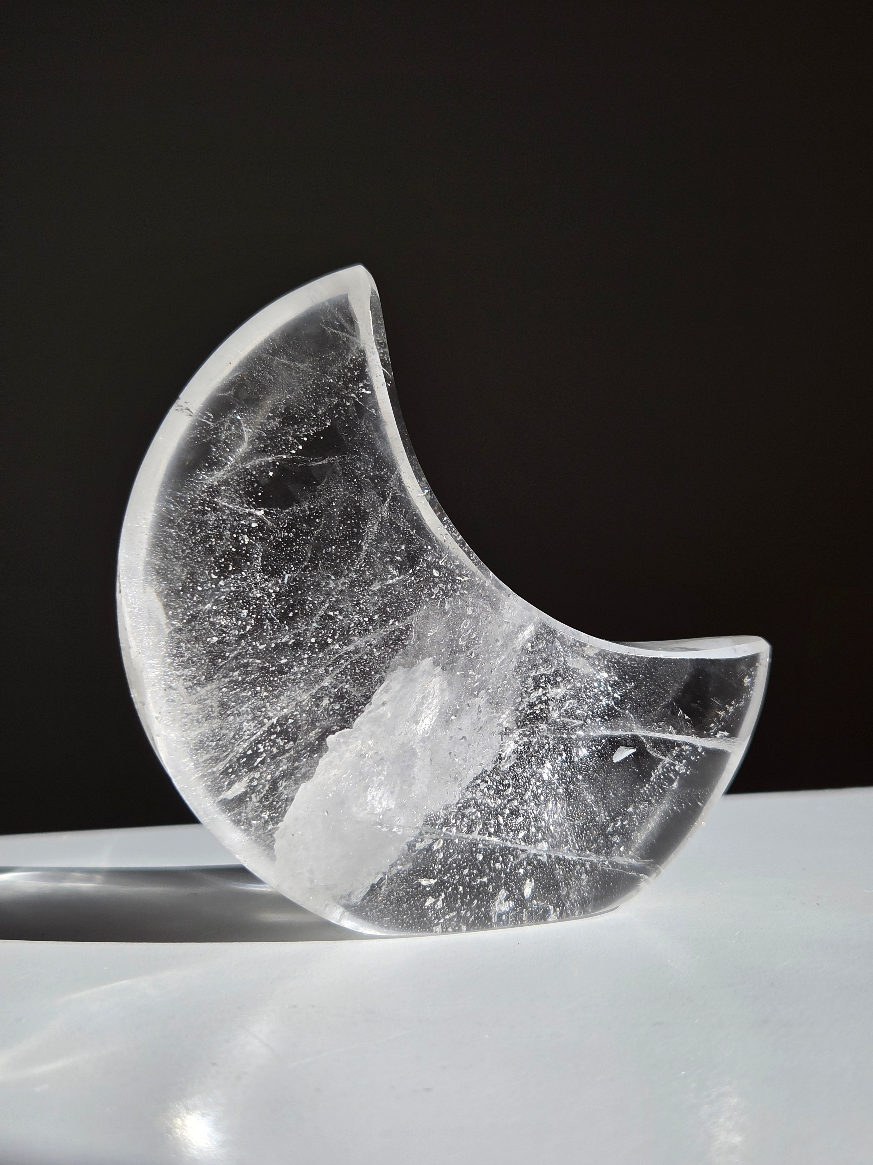 Himalayan Quartz Standing Moon 004