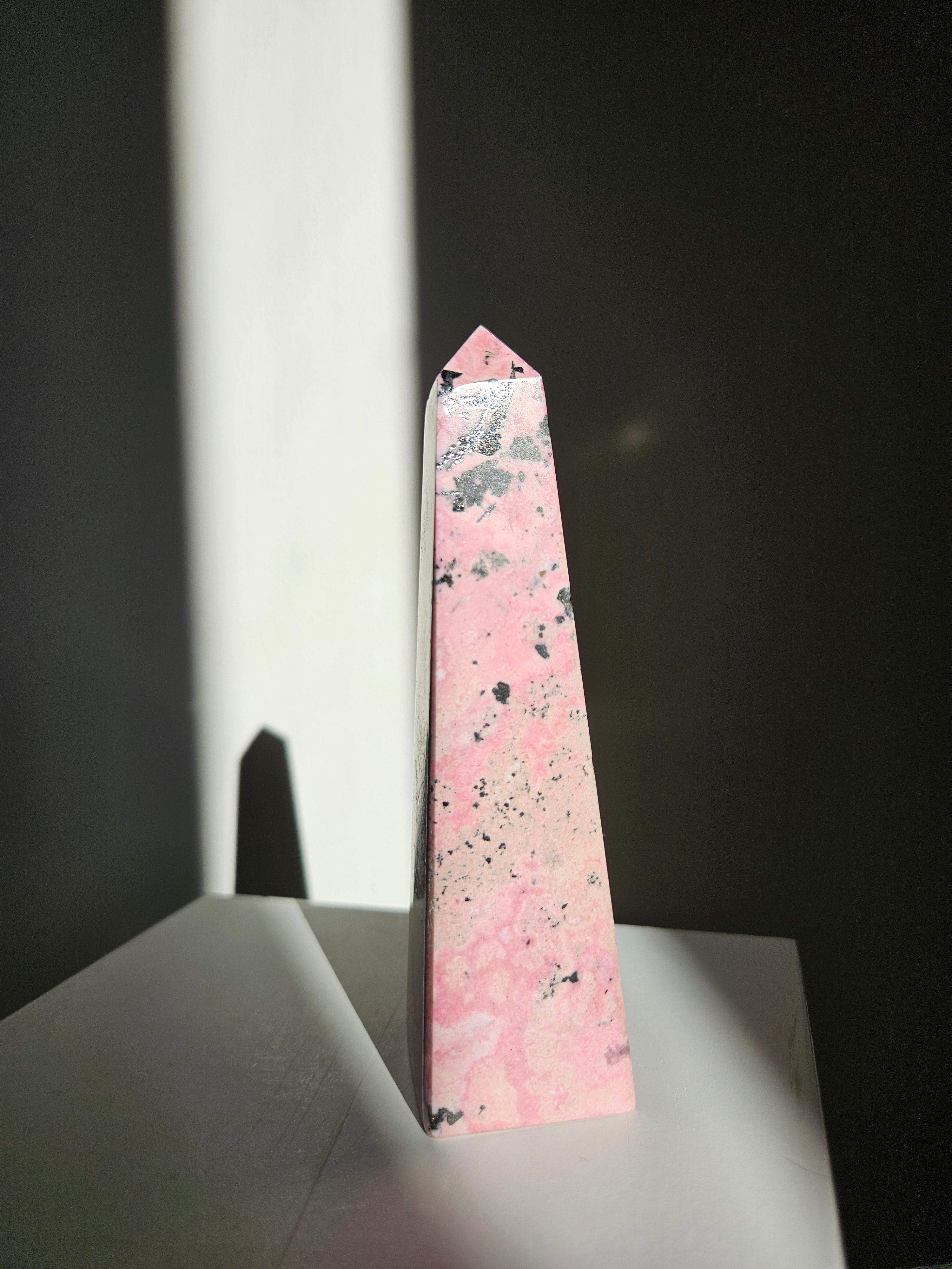 Rhodonite Tower 004