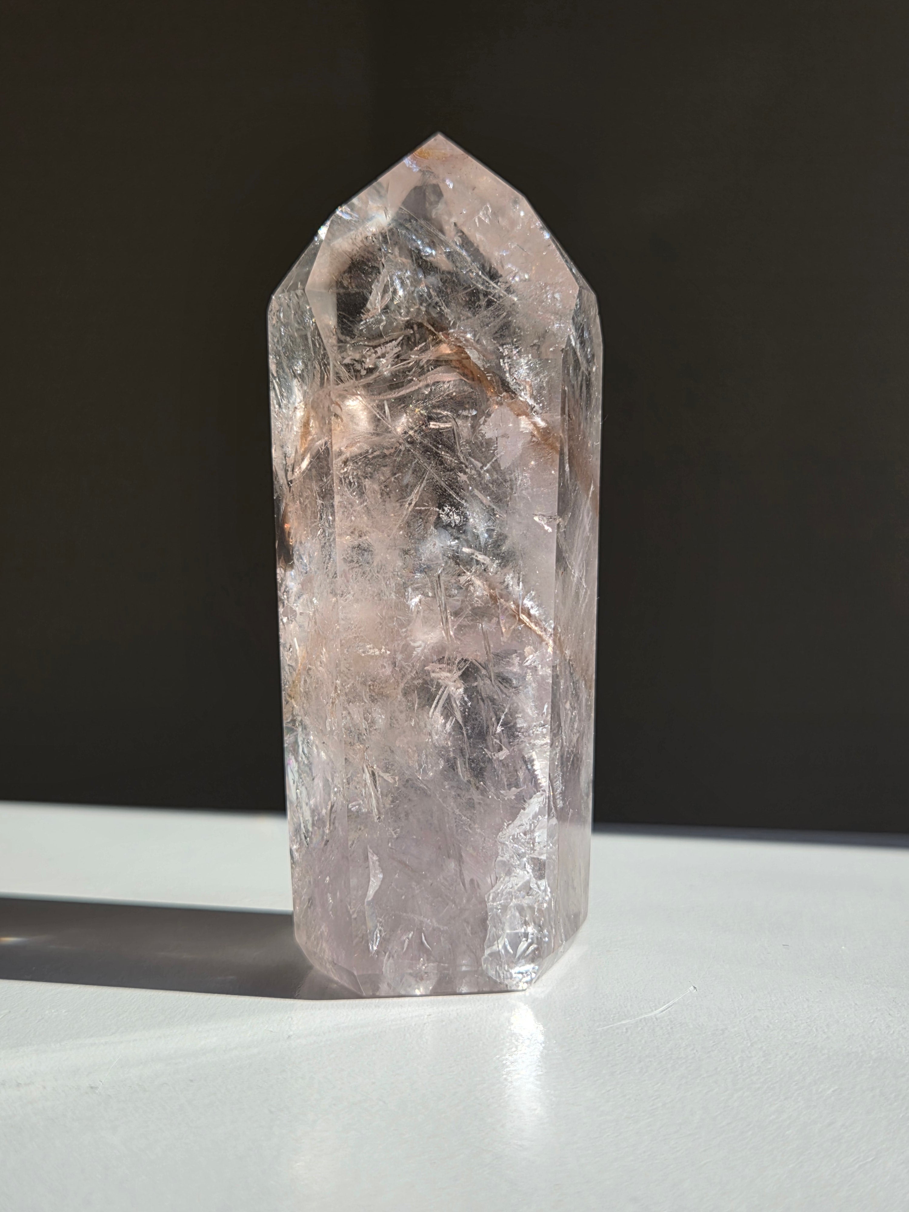 UV reactive Amethyst Tower 022