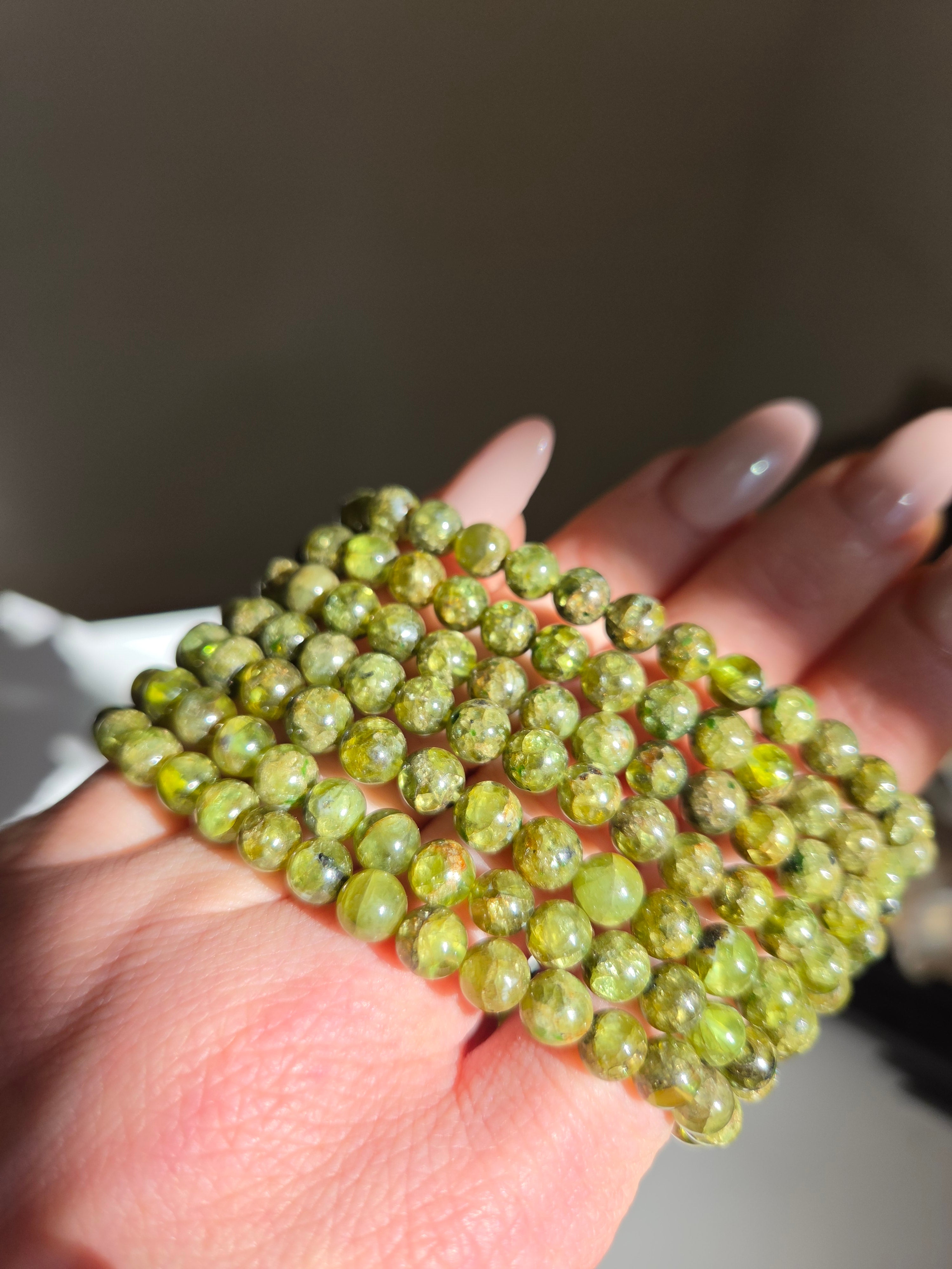 Peridot Bracelet | 6mm