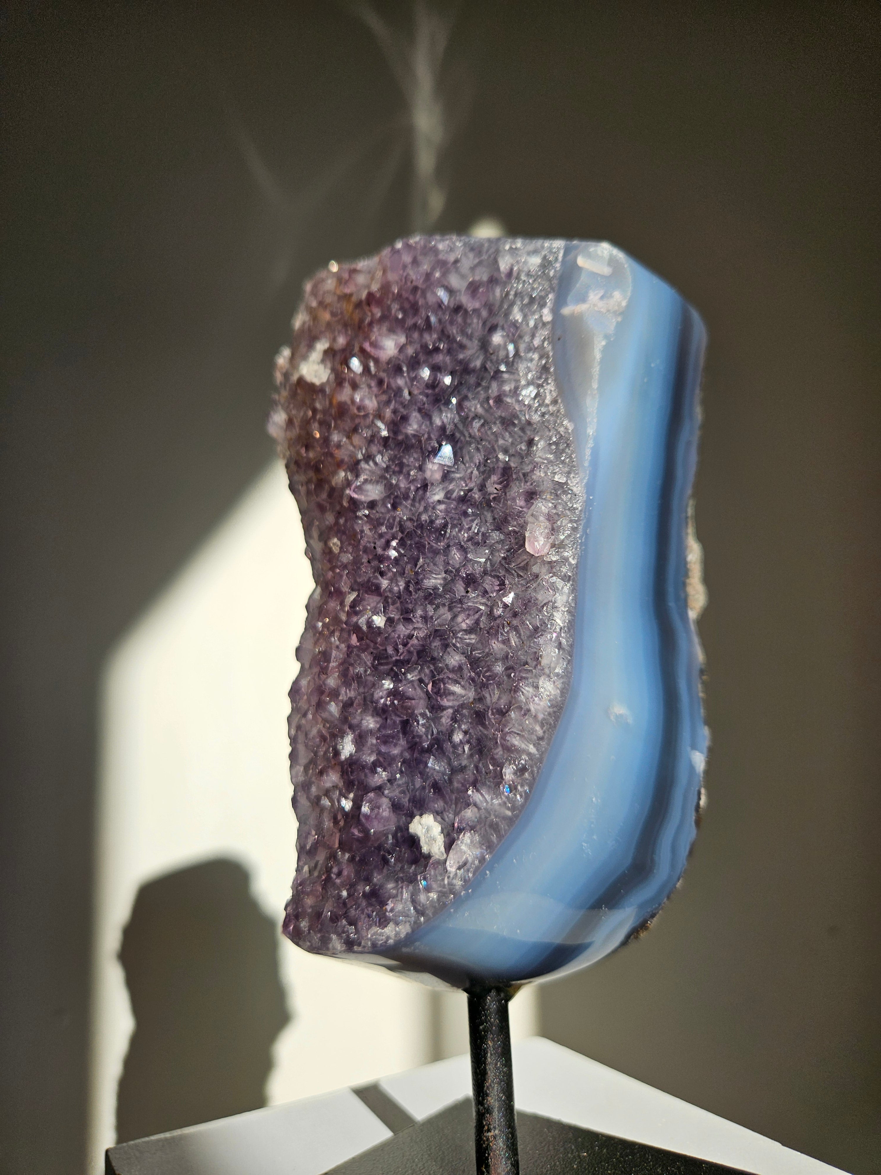 Agate x Amethyst on Stand 002