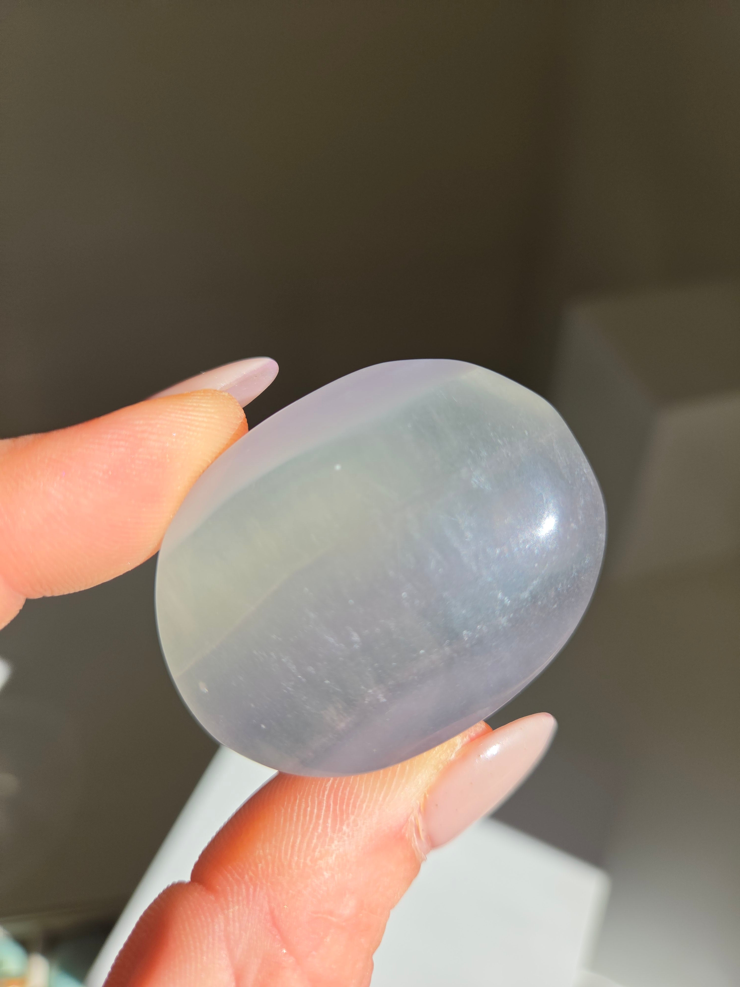Pastel Fluorite Palm 002