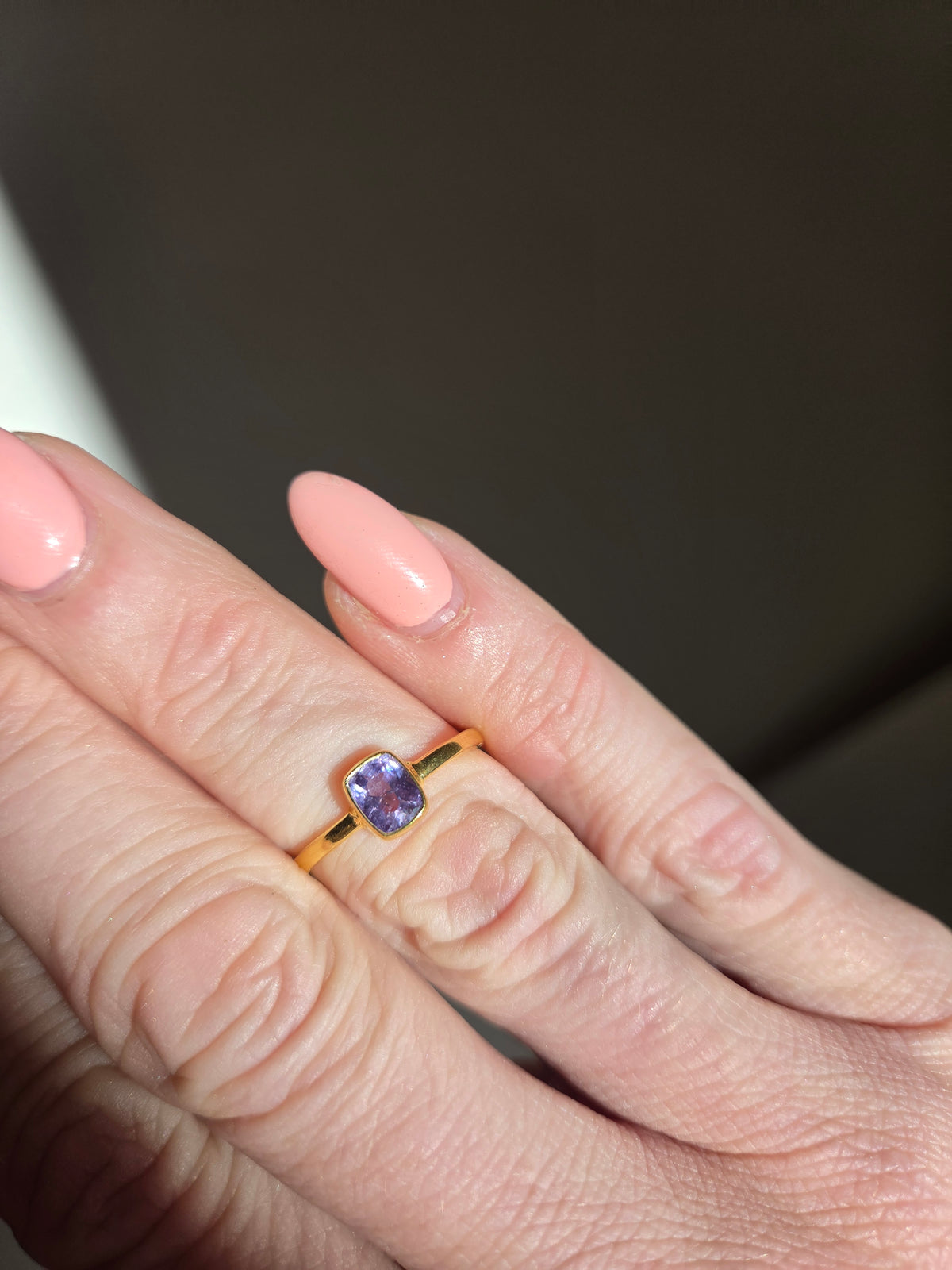 Size 8 | Tanzanite Ring | gold 058