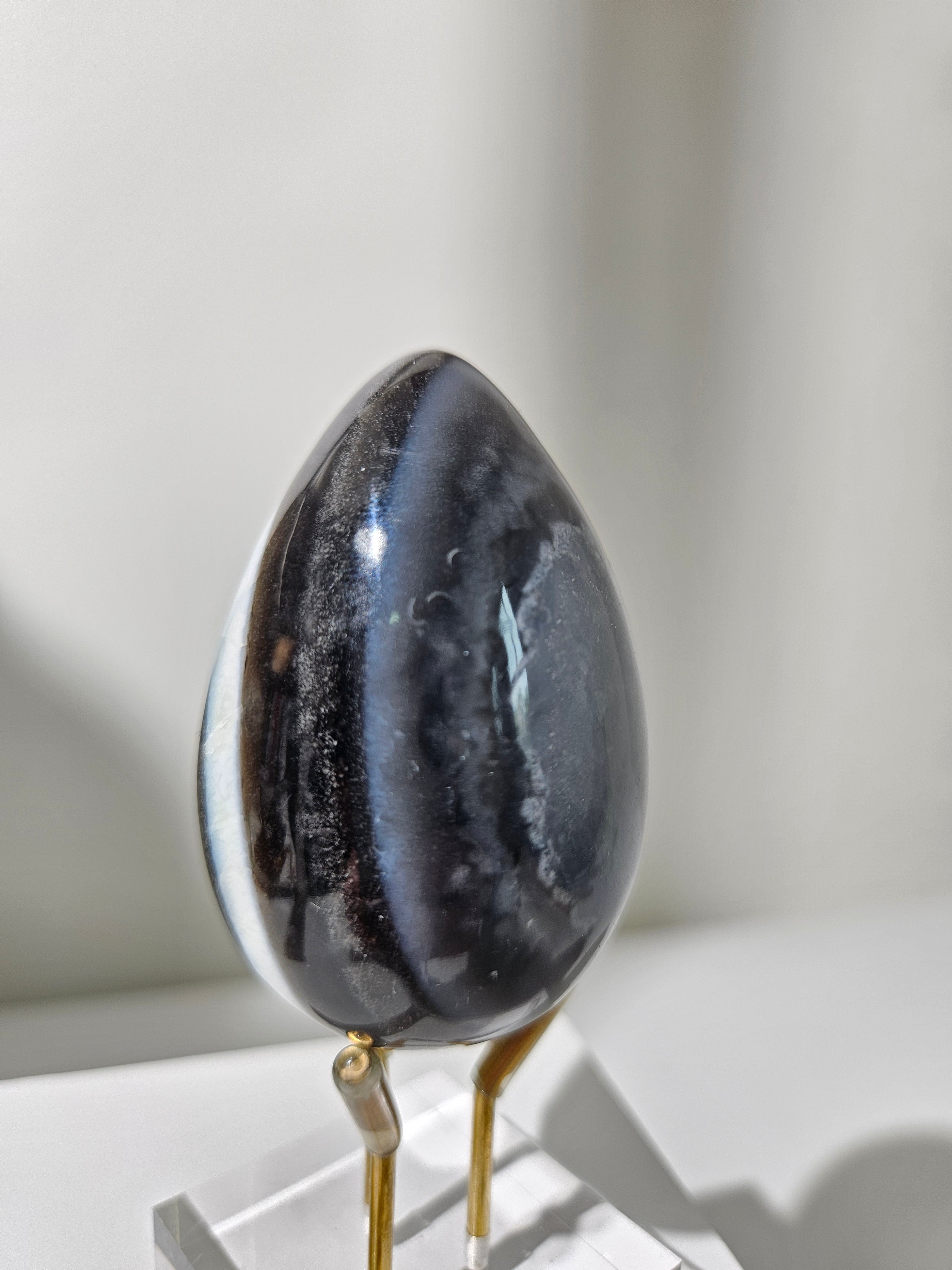 Owyhee Blue Opal Egg 004