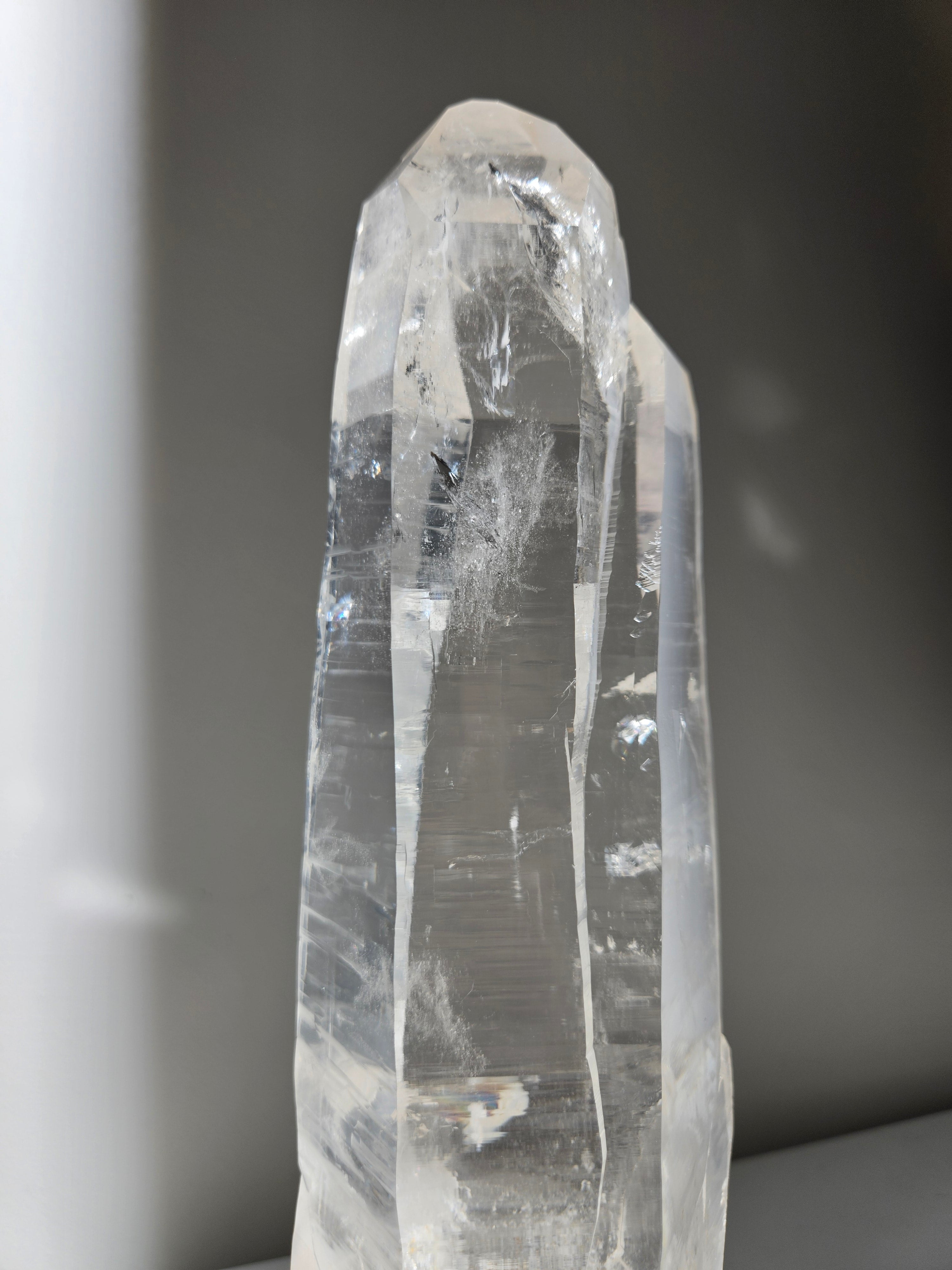 Lemurian Quartz Spinning Statement 007