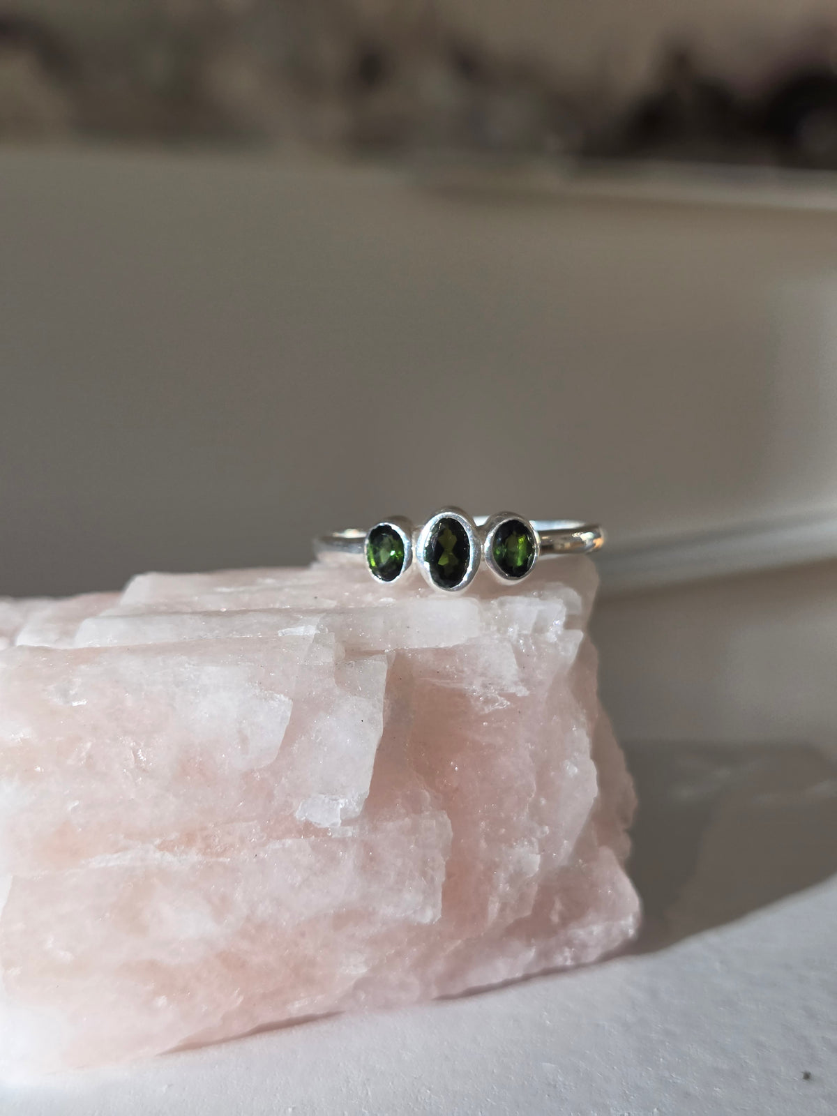 Size 9 | tourmaline Ring | silver 036