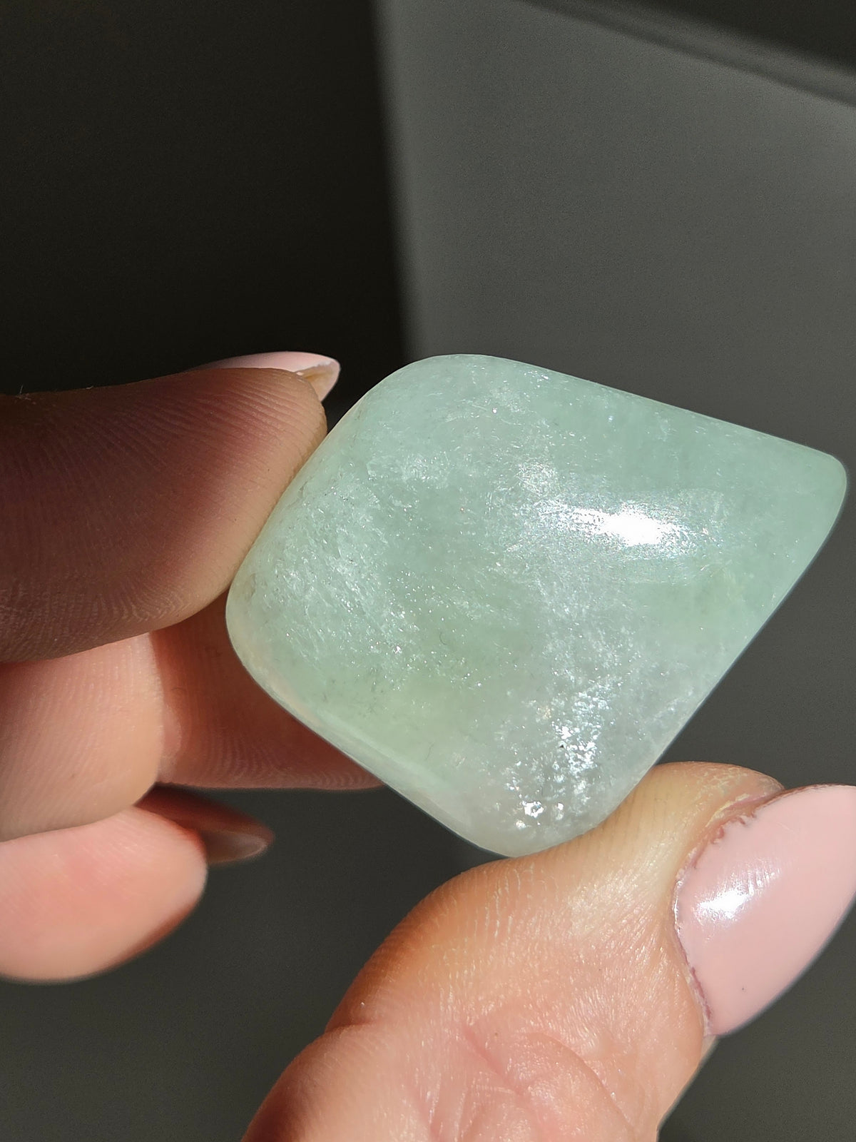 Minty Apophyllite Tumbled 002